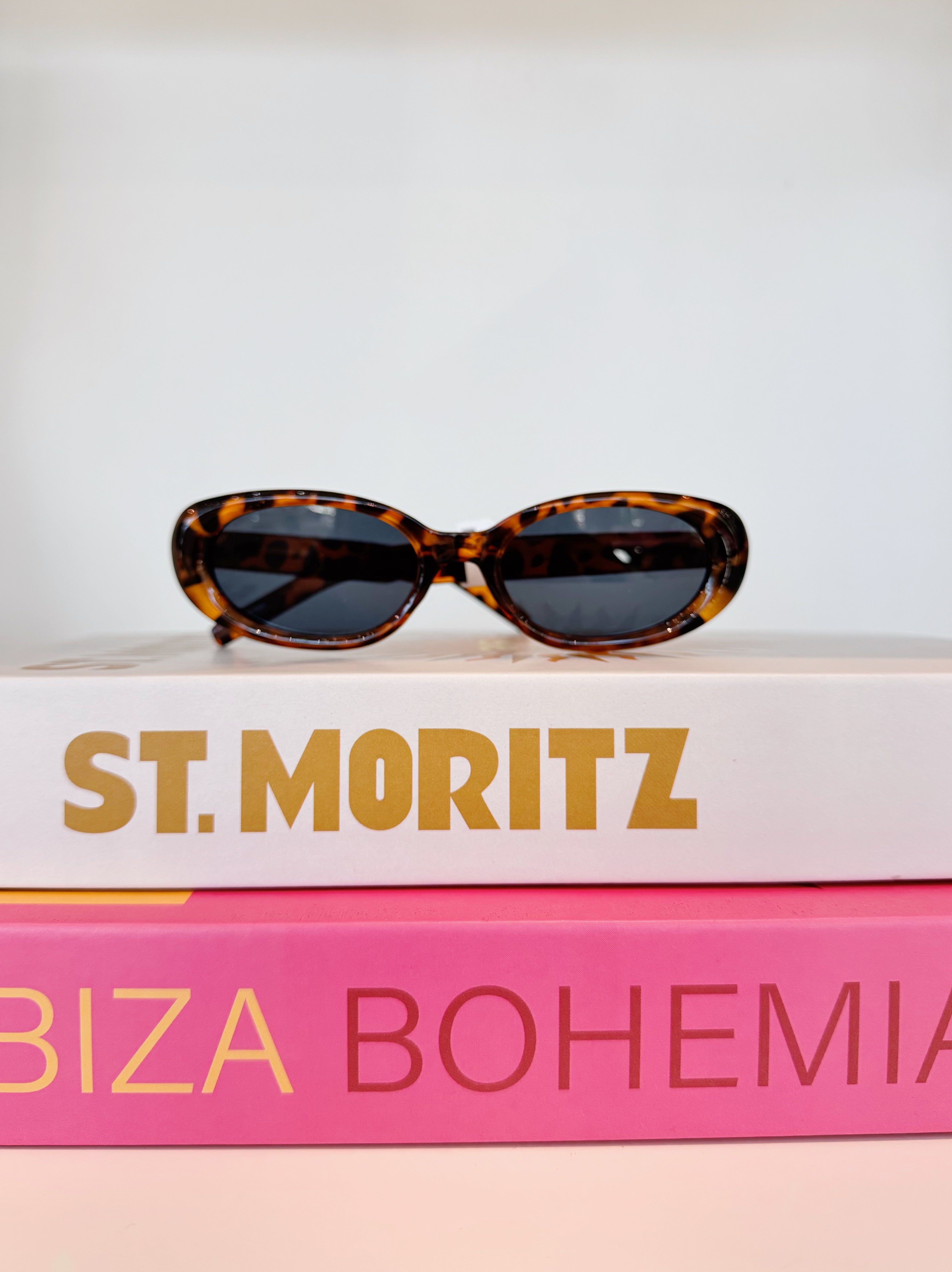 Norma Sunglasses - Tortoise
