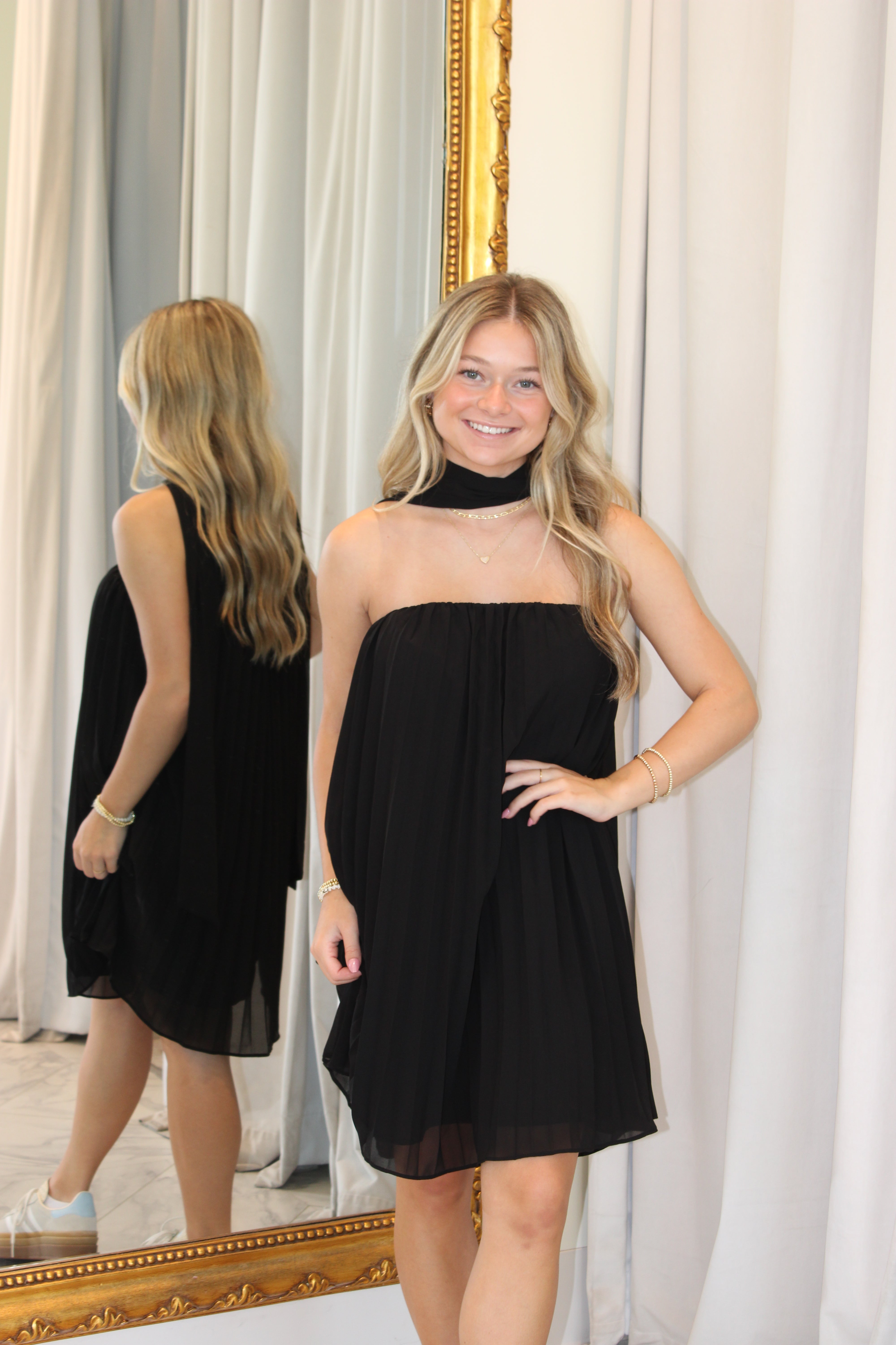 Pretty Little Thought Halter Neck Pleated Mini Dress - Black