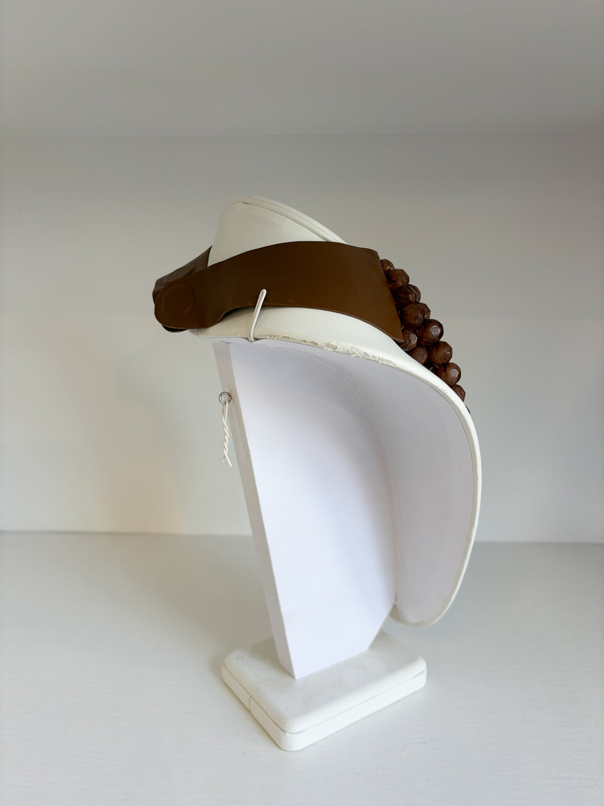 Layered Bead Necklace with Magnetic Clasp - Brown