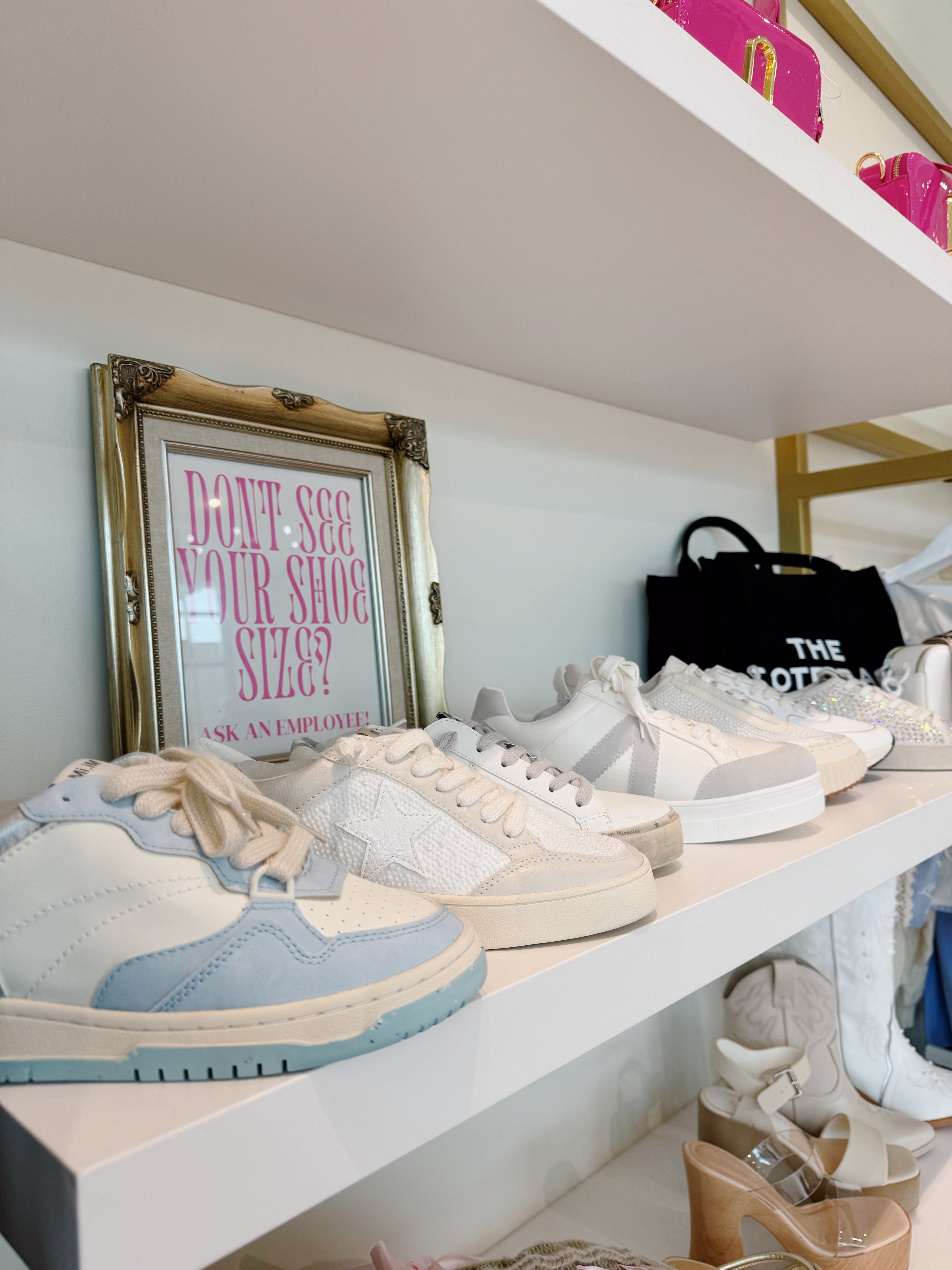 Paige Sneakers - Carolina Blue