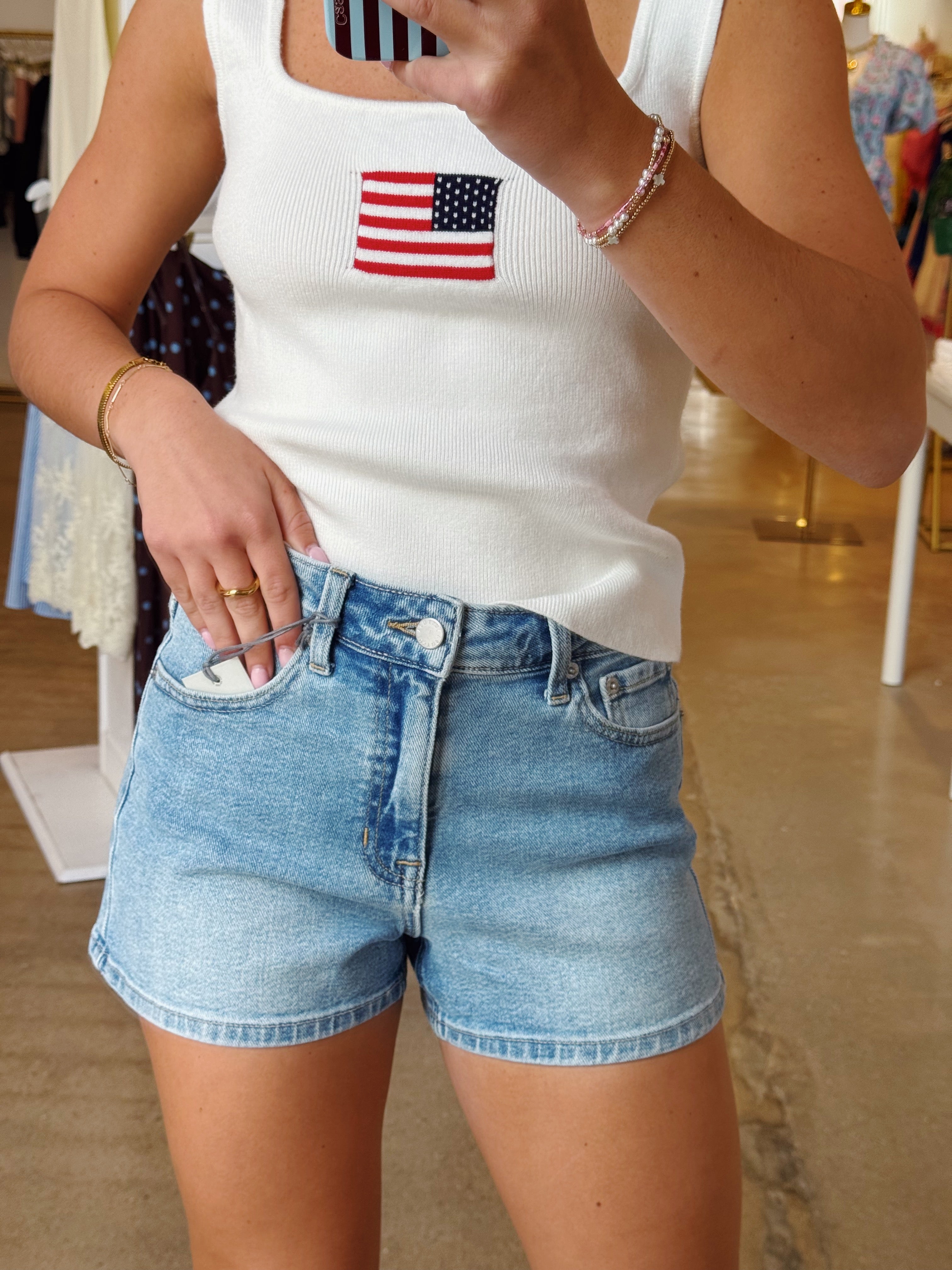 Hollis Denim Shorts - Medium Wash