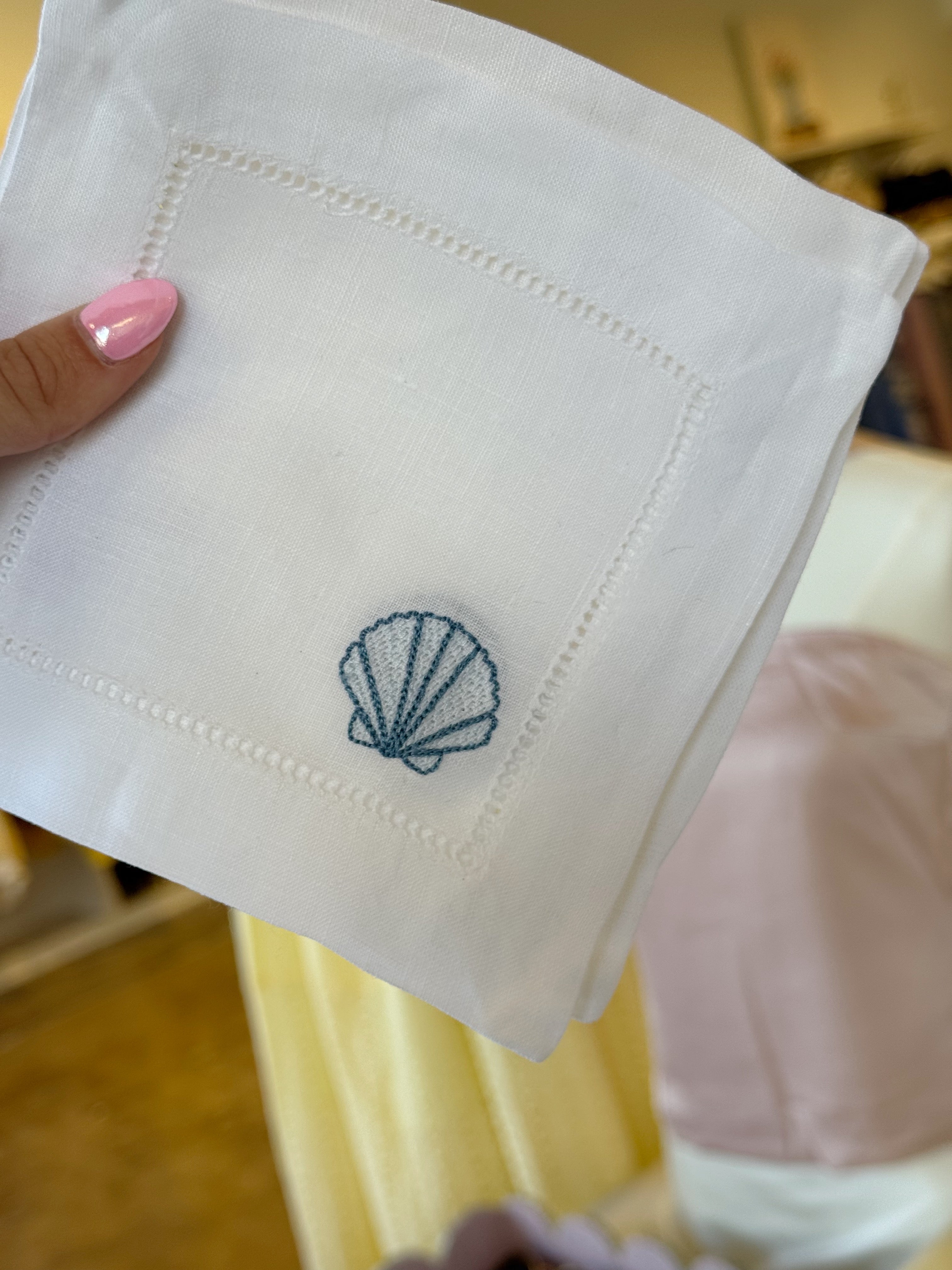 Embroidered Linen Cocktail Napkins SEASHELL - 4 pack