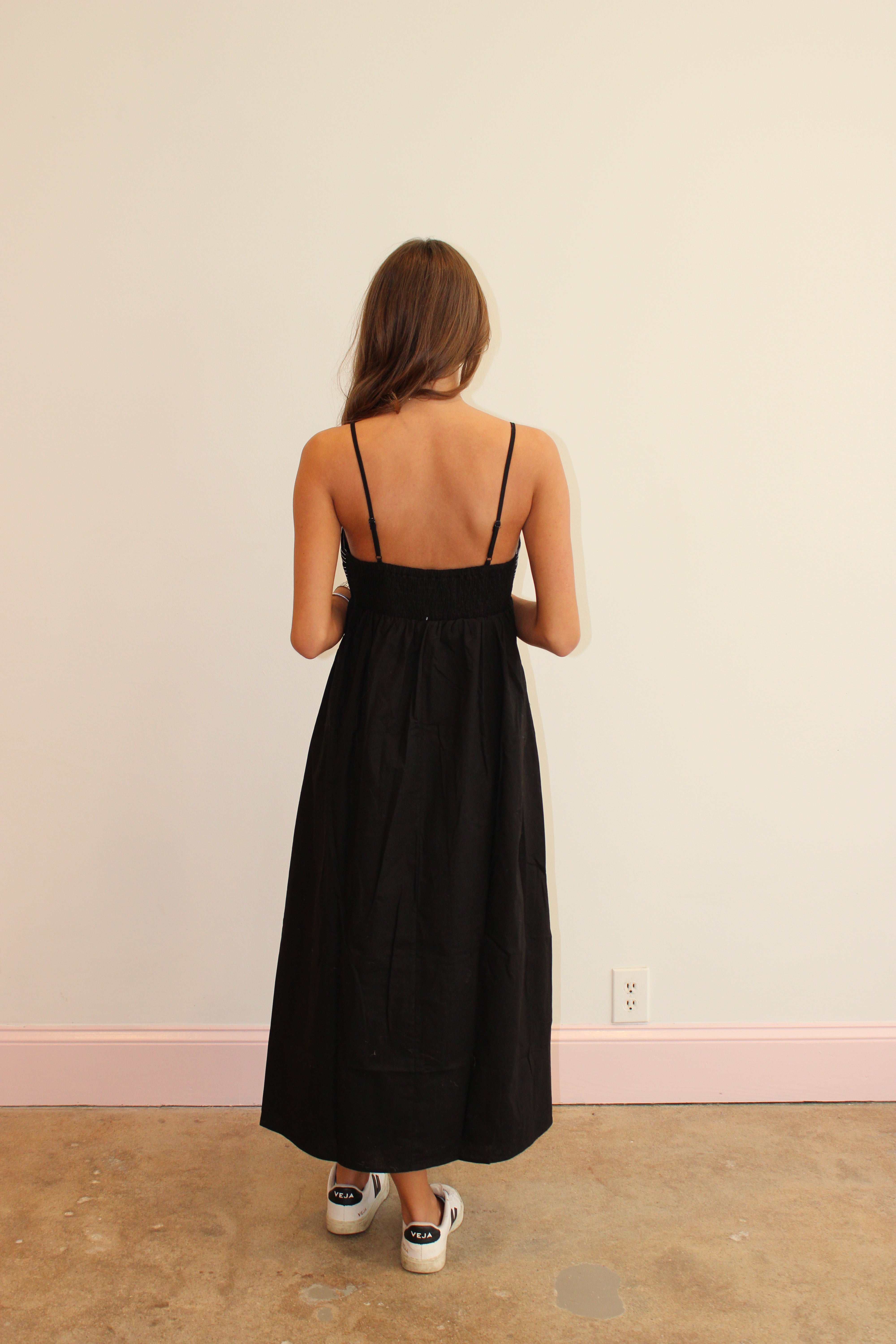 On The Rocks Linen Midi Dress - Black