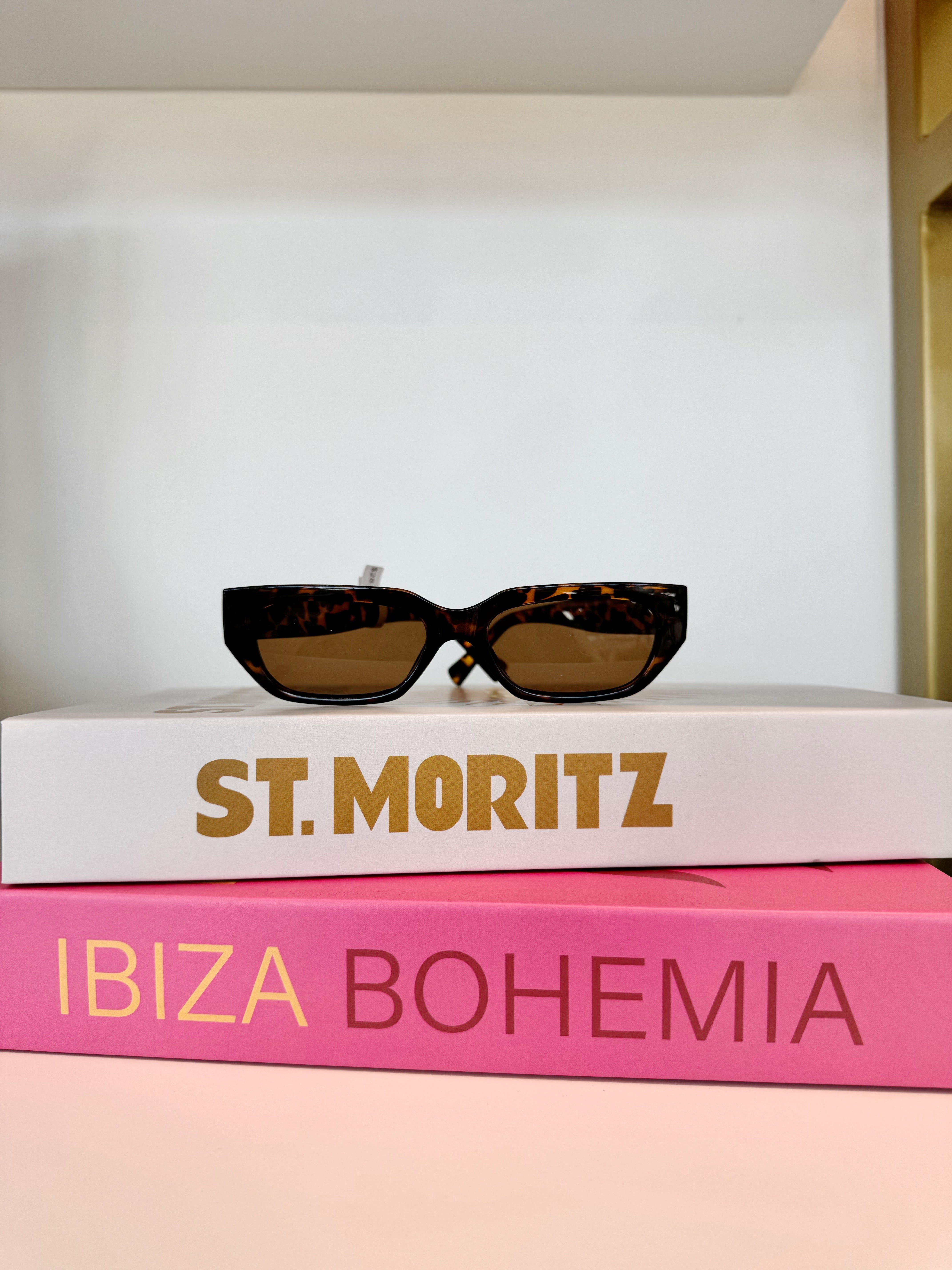 Jessica Sunglasses - Tortoise