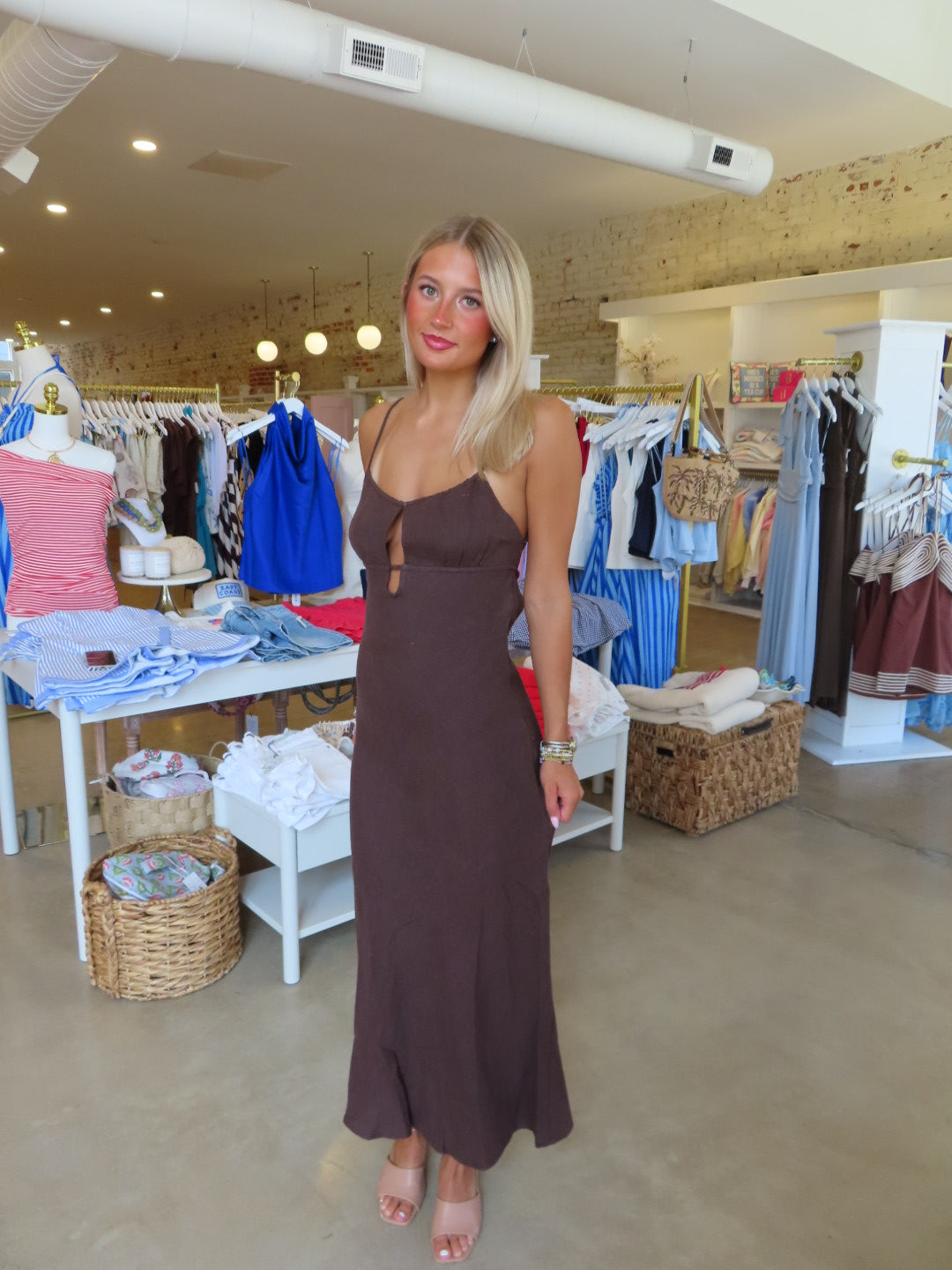 FELICITY LINEN MAXI DRESS - Brown