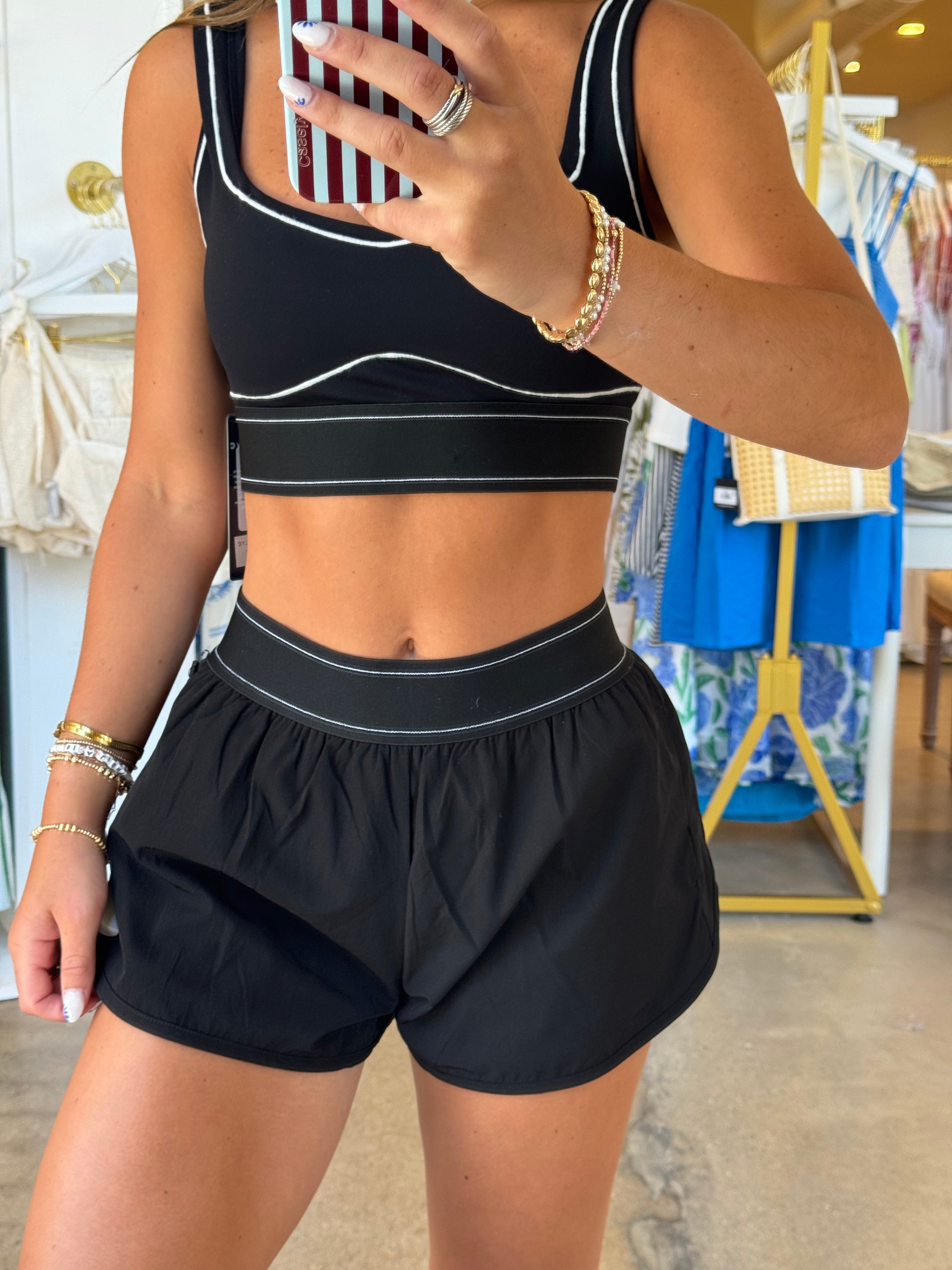 Run Along Active Skort - Black