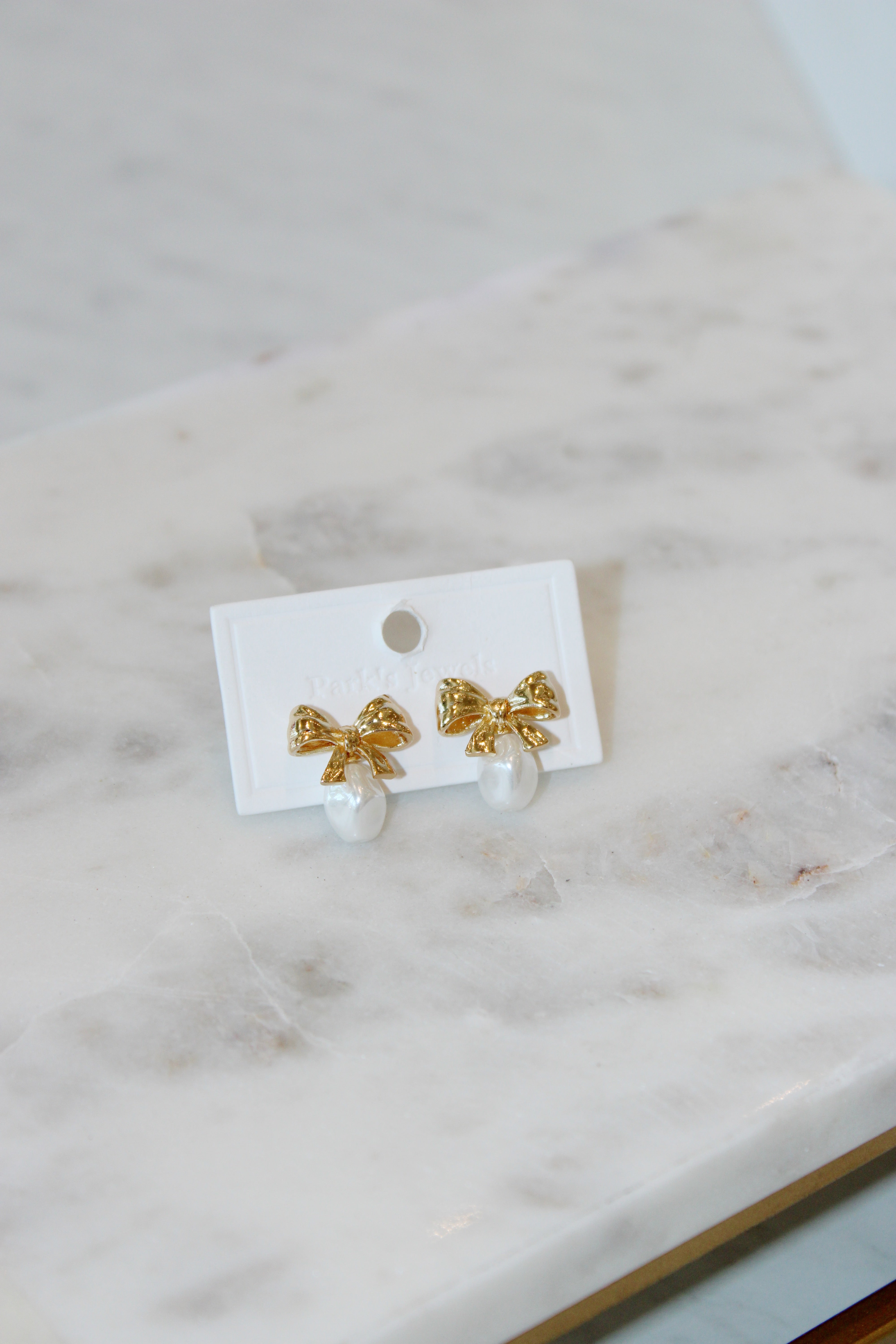 Bow & Pearl Stud Earrings