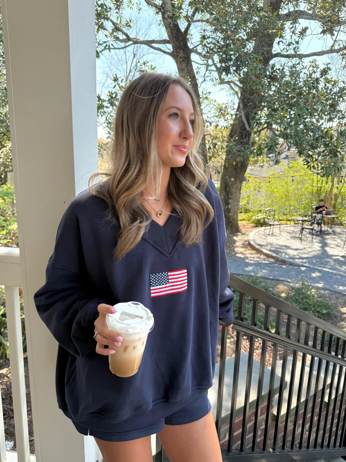 American Flag Embroidered V-Neck Sweatshirt - Navy Blue