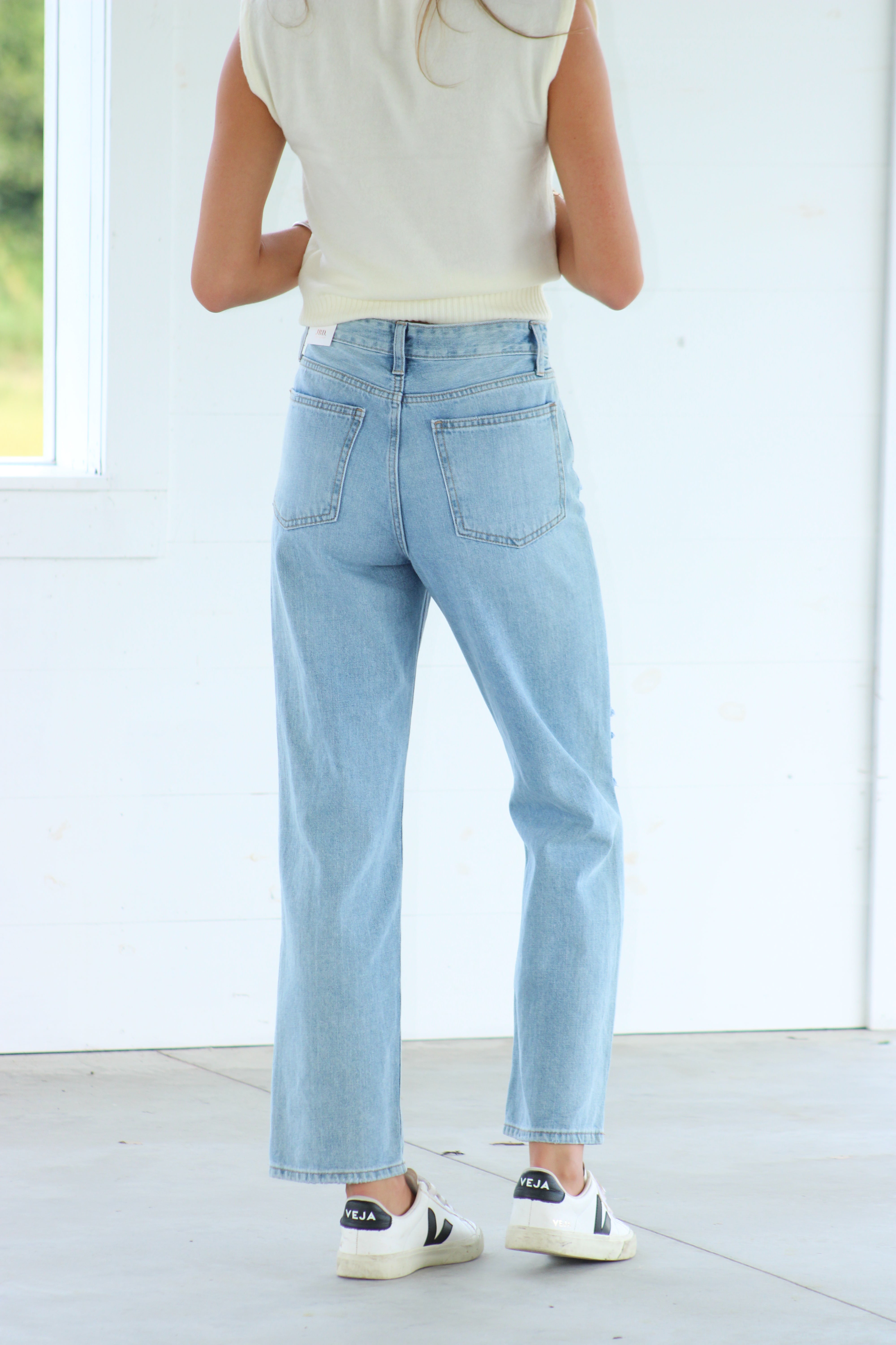 90’s Decked In Denim Jeans - Medium Wash