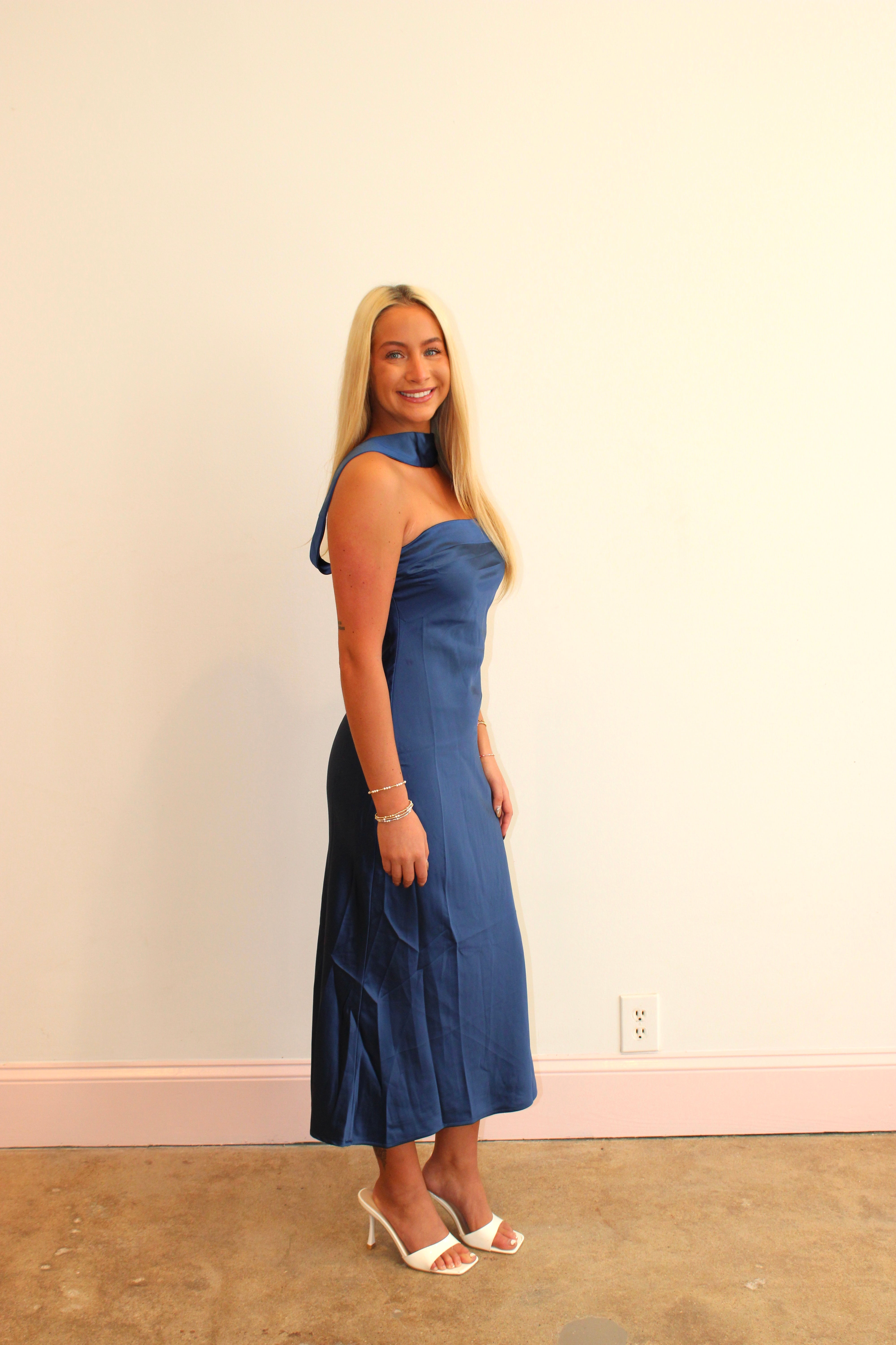 Night Out Essential Satin Midi Dress - Midnight Blue