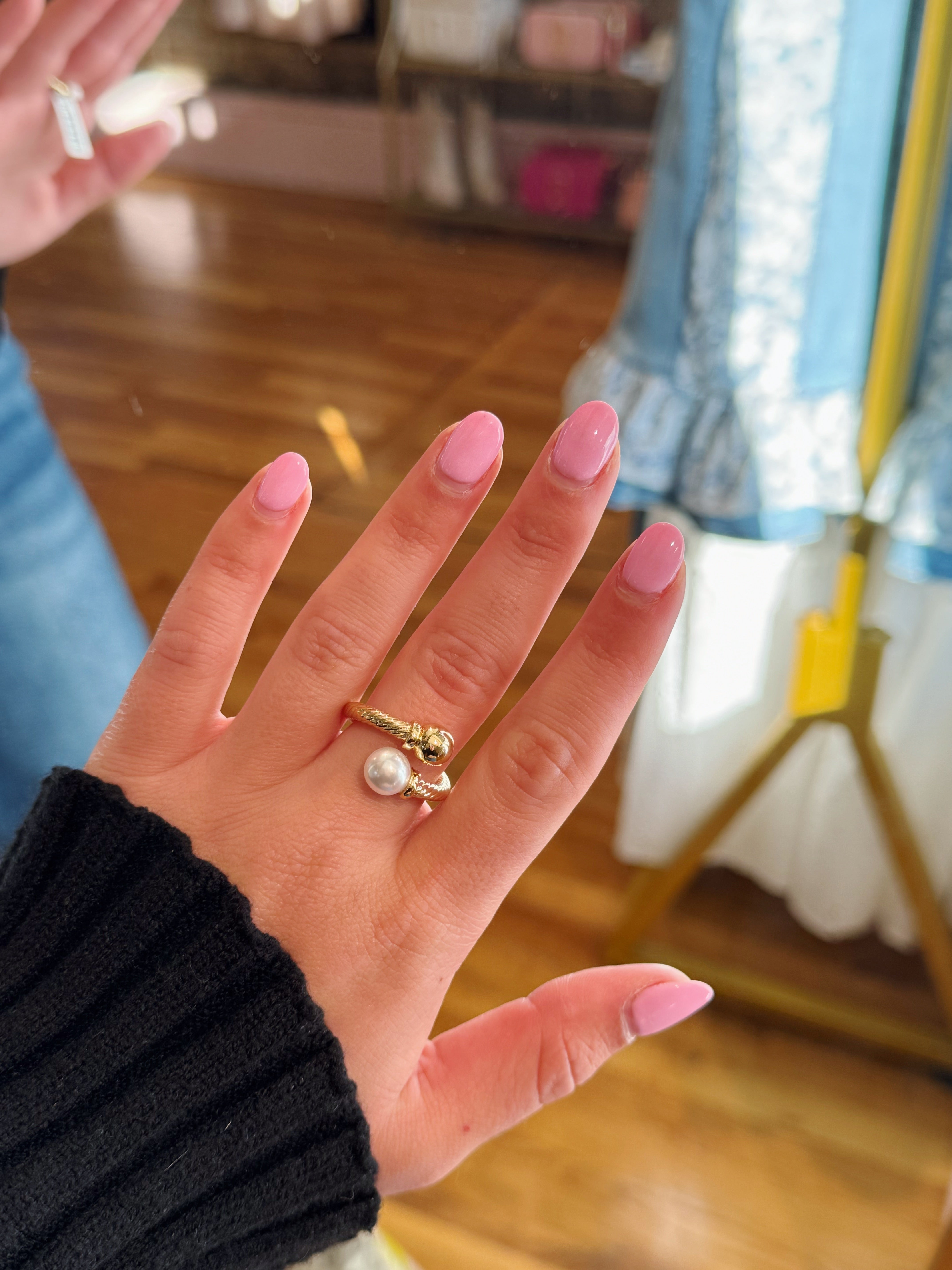 Wrapped Pearl Ring - Gold