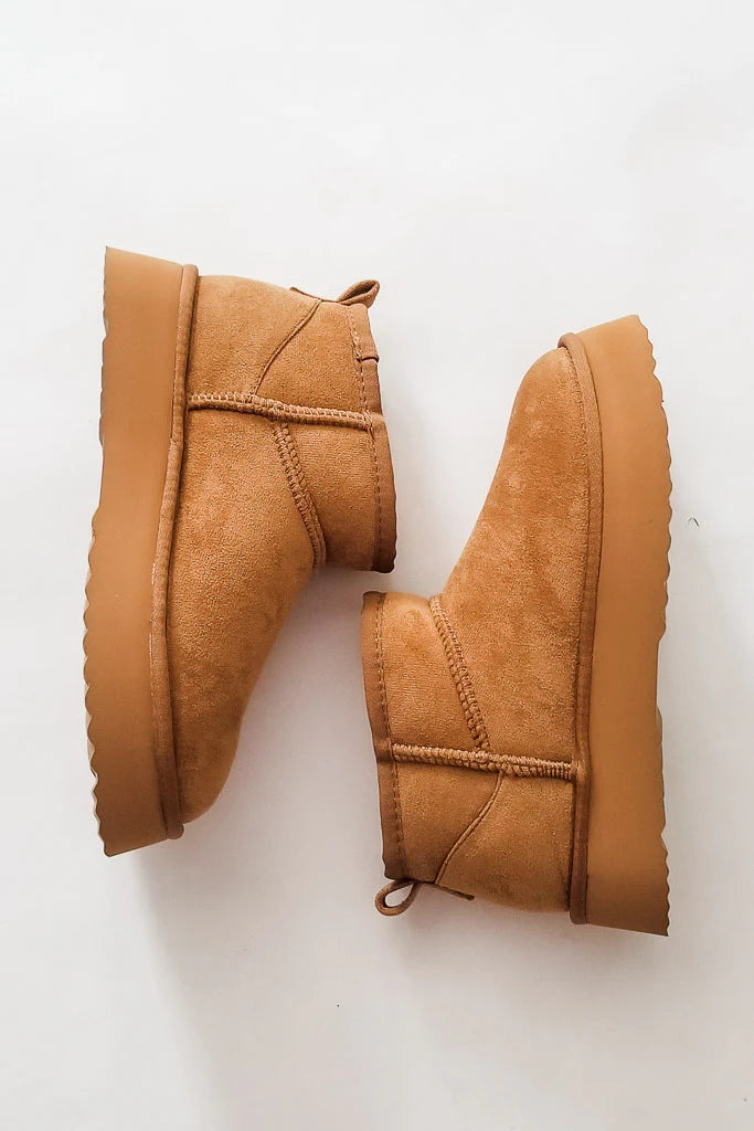 Breckinridge Mini Platform Boots - Chestnut