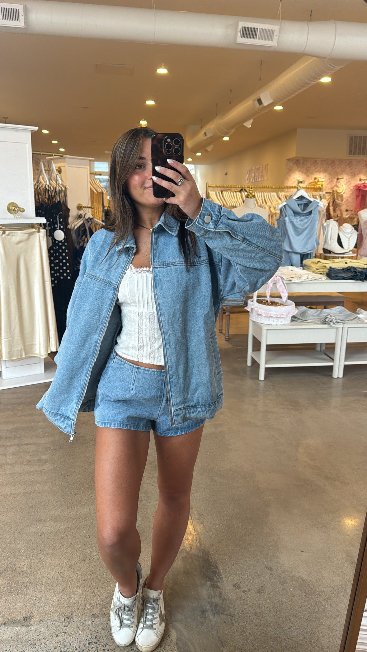 Nicole Ruffle Top - White