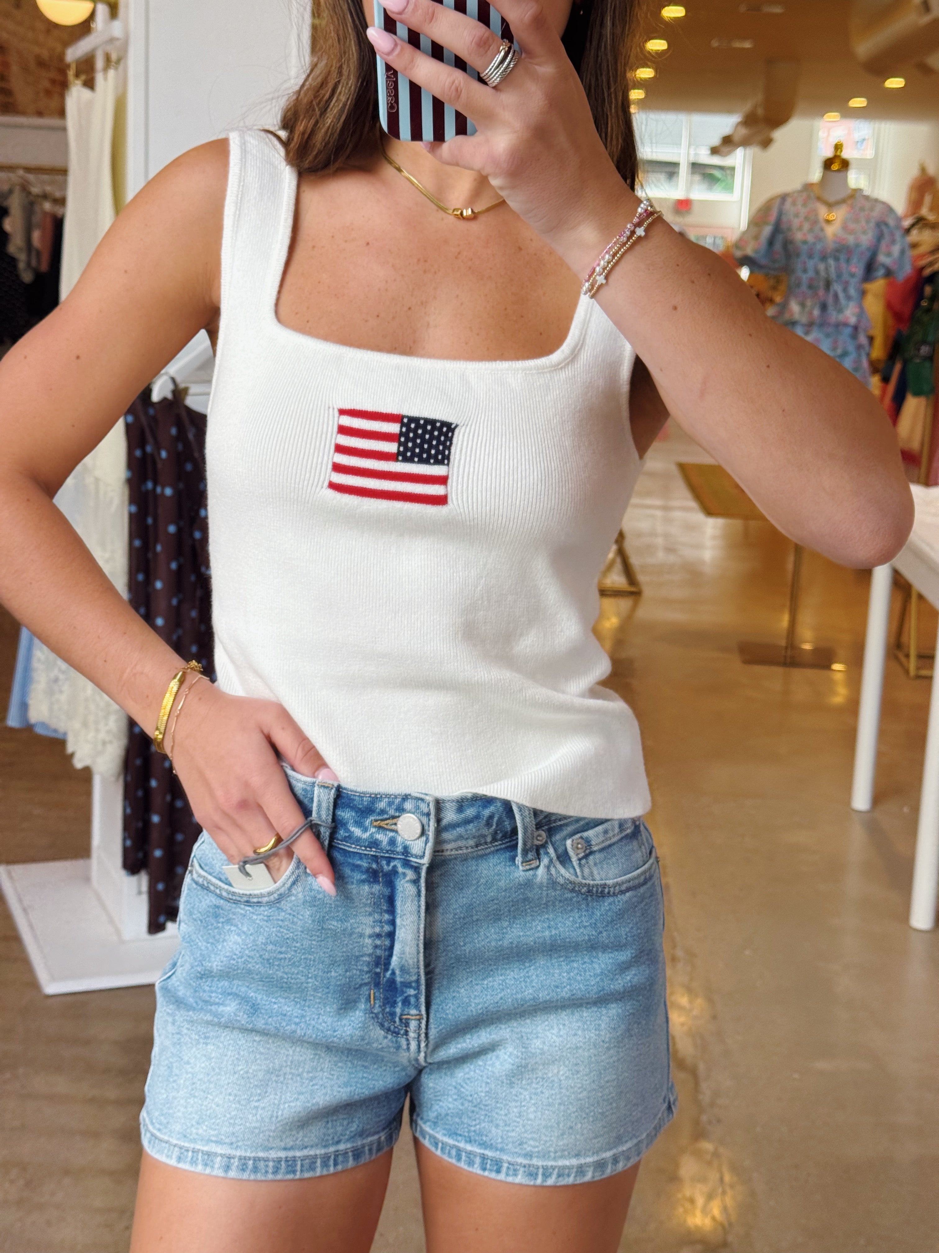 Hollis Denim Shorts - Medium Wash