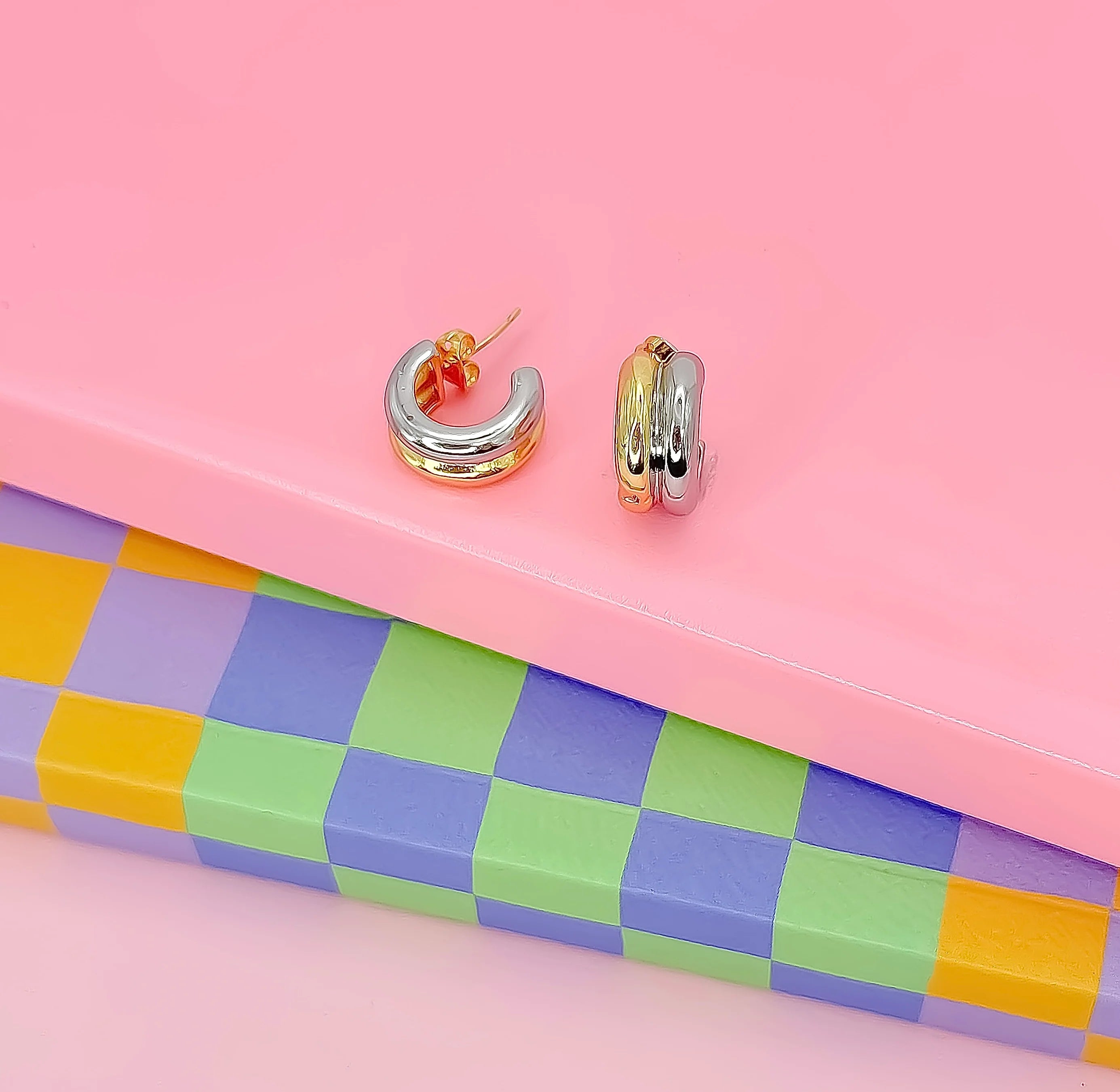 Double Color Chunky Huggie
