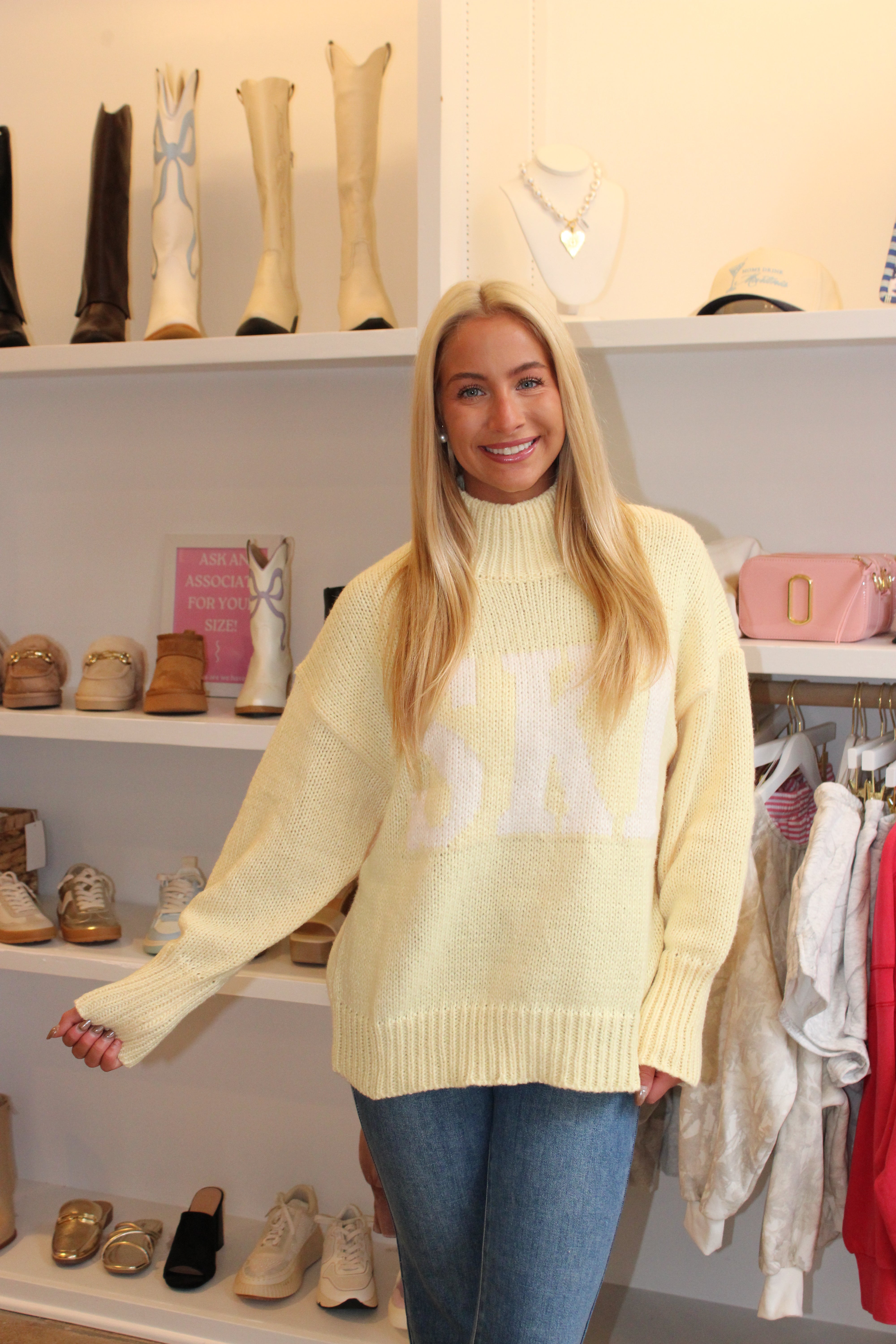 SKI Oversized Sweater - Butter