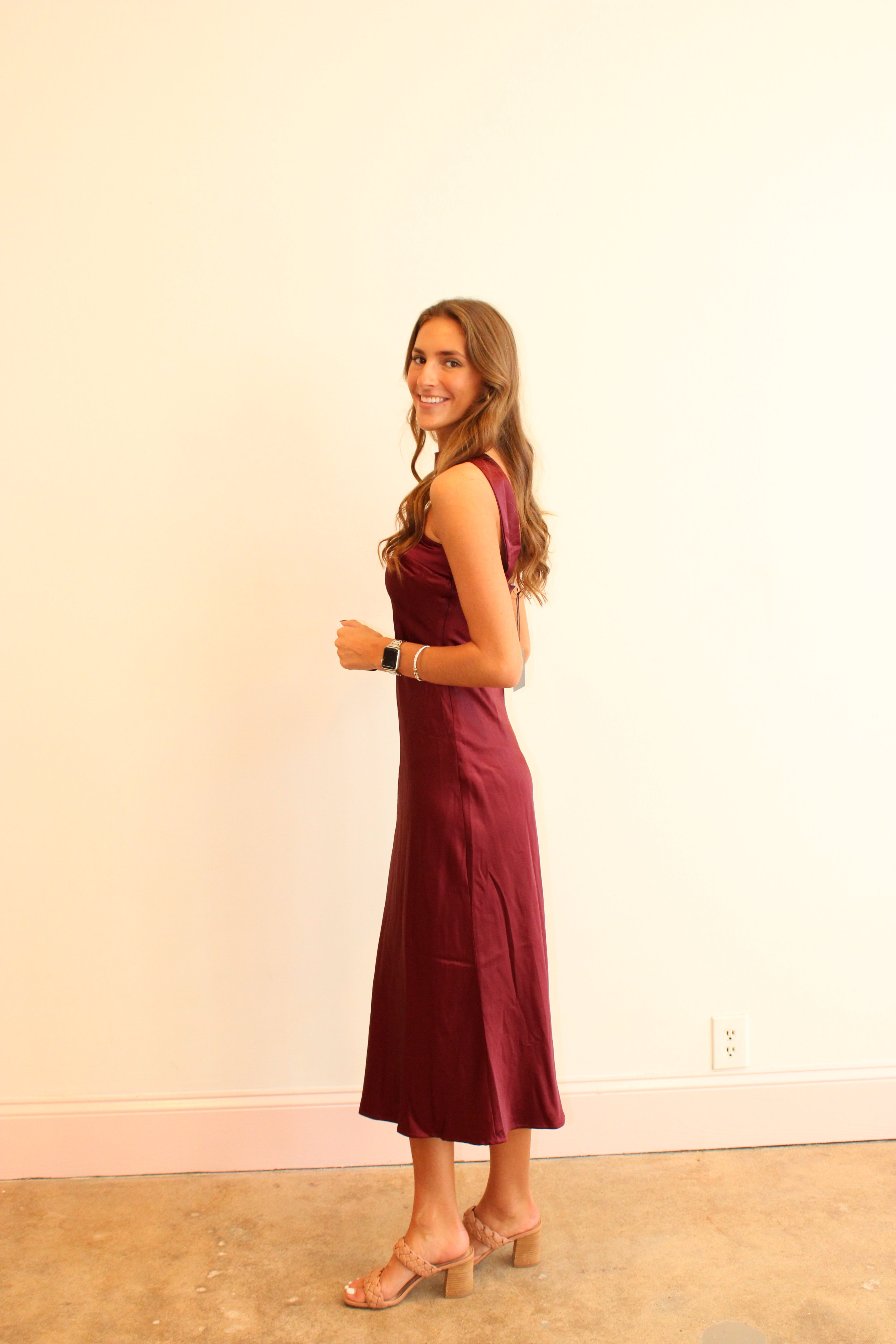 Night Out Essential Satin Midi Dress - Burgundy