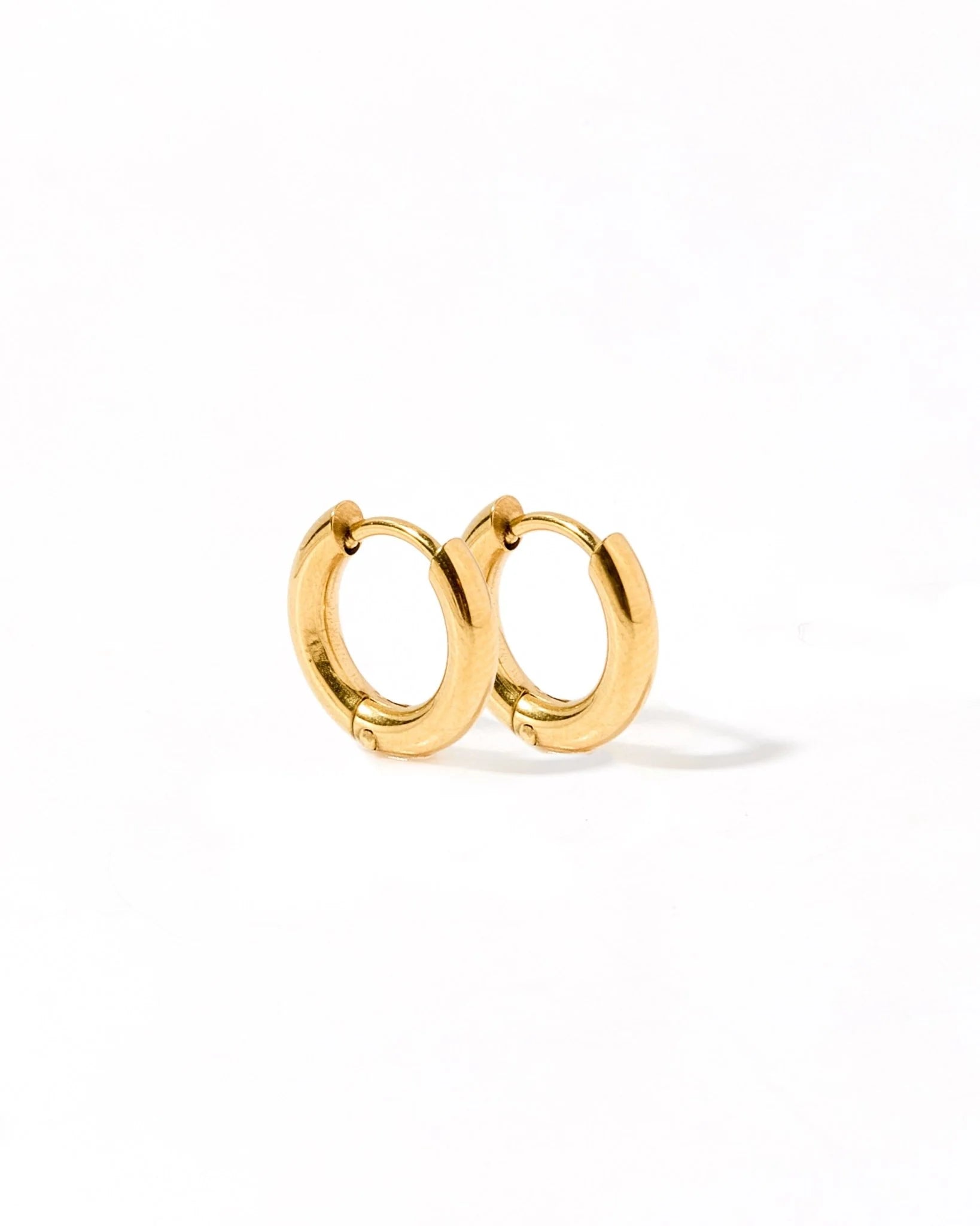 Scarlett Hoop Earrings - Gold 10mm