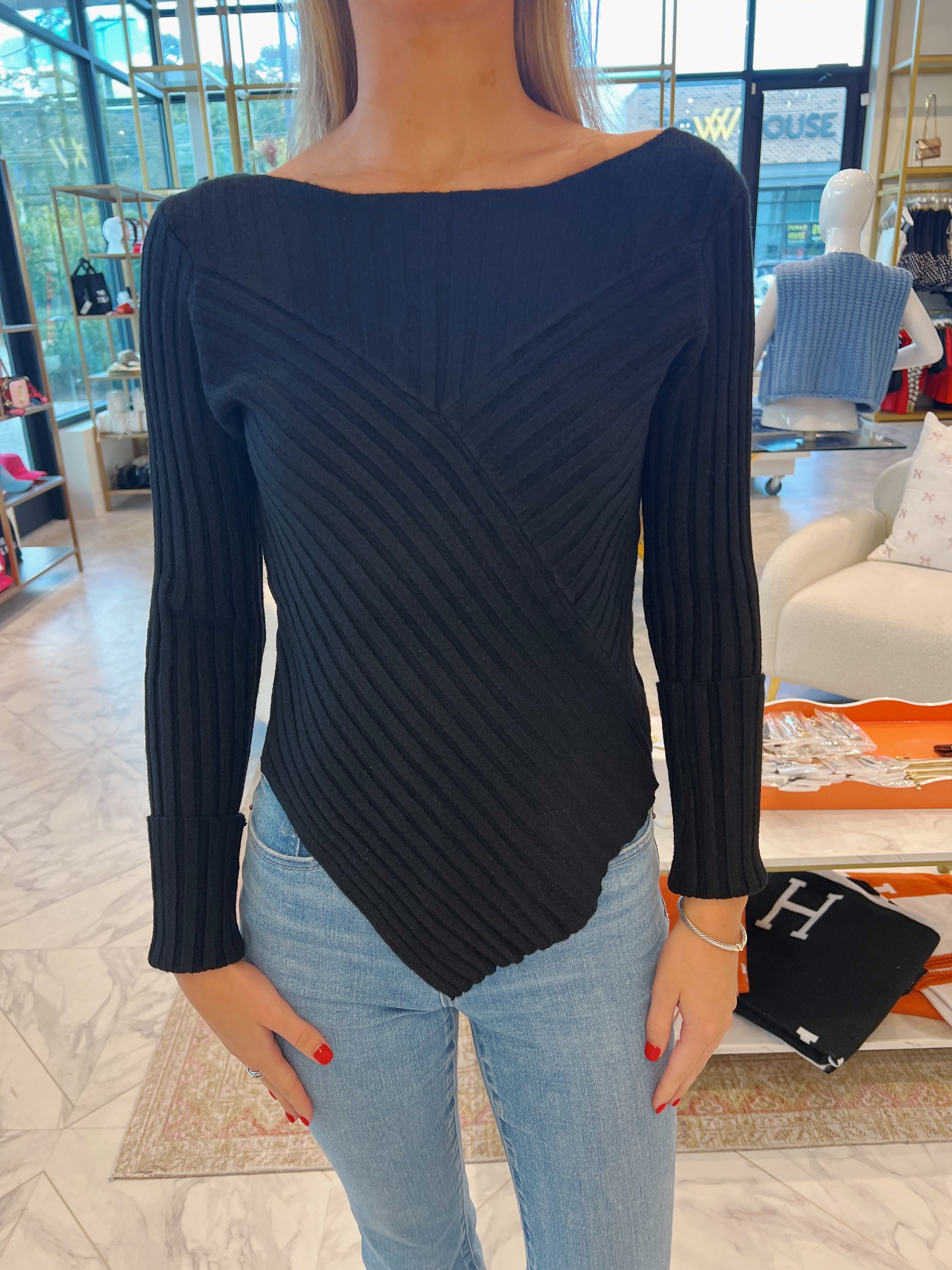 Alex Sweater Top - Black