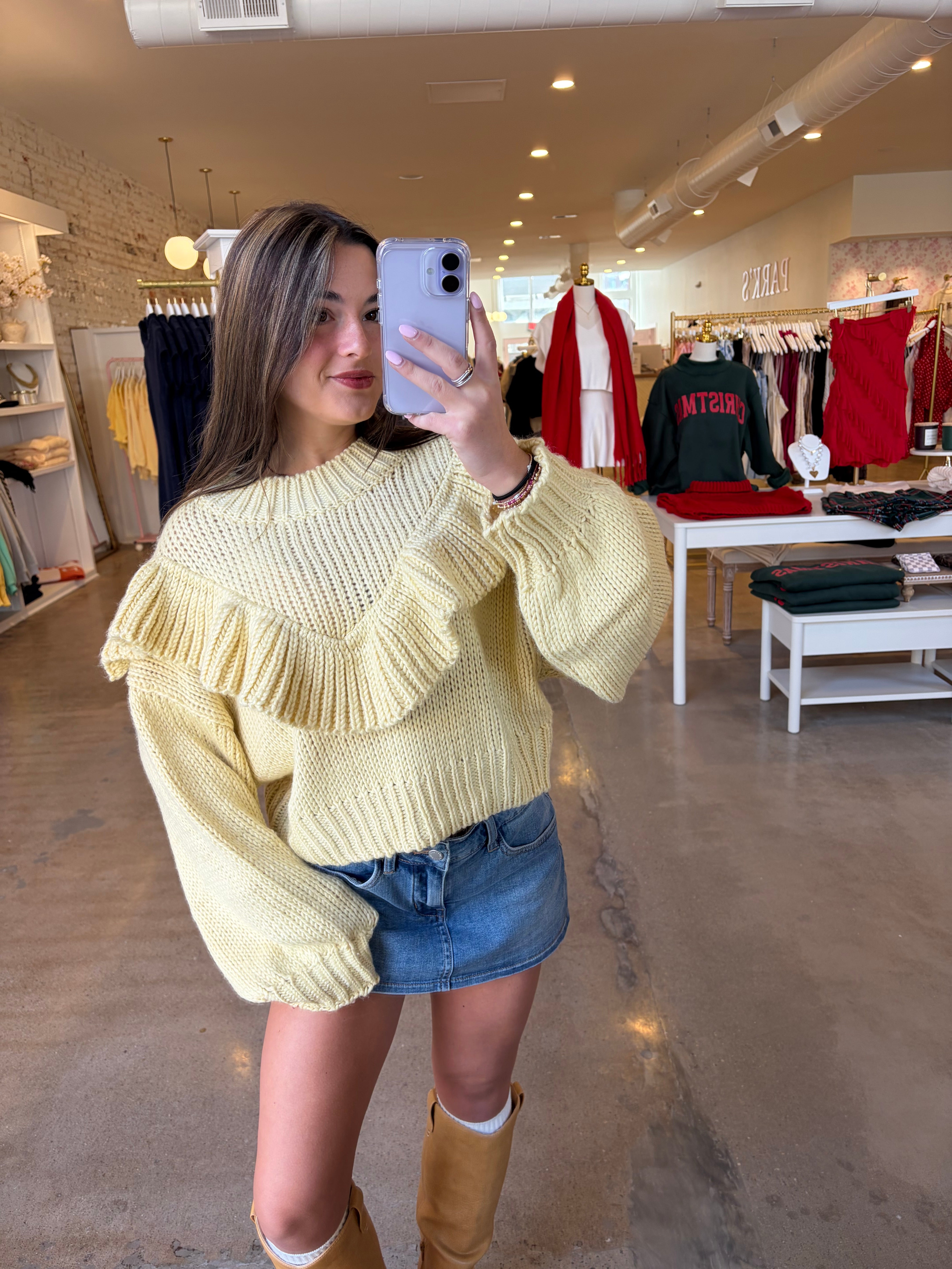 Postcard Love Sweater - Light Yellow