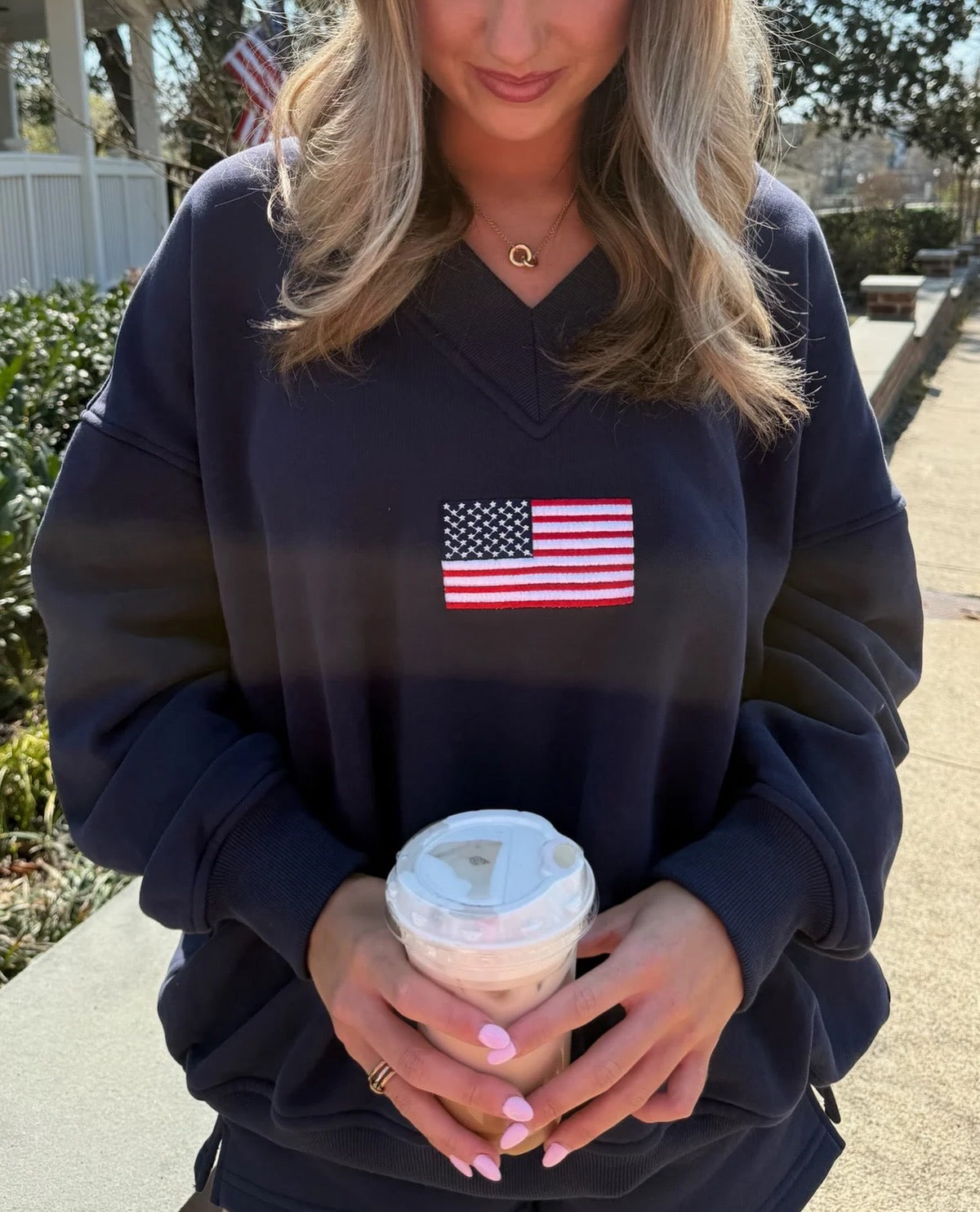 American Flag Embroidered V-Neck Sweatshirt - Navy Blue
