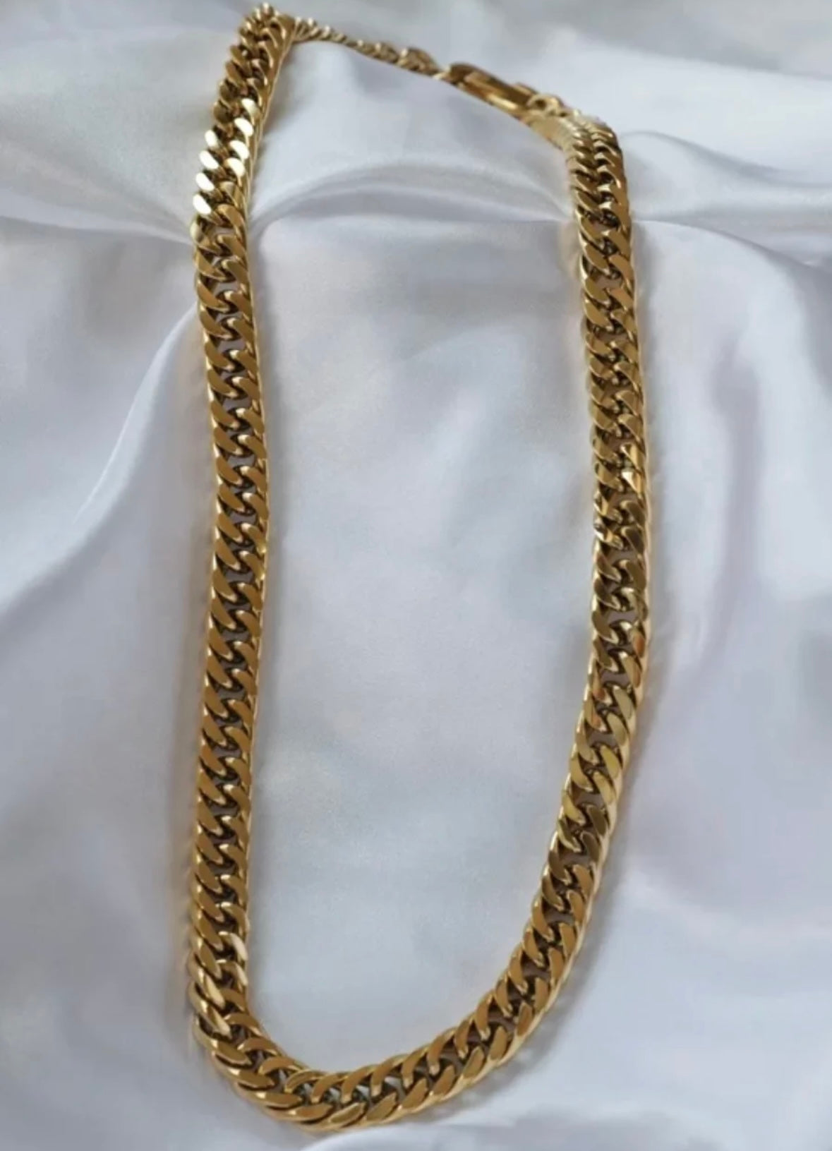 Gold Chains - Water Resistant
