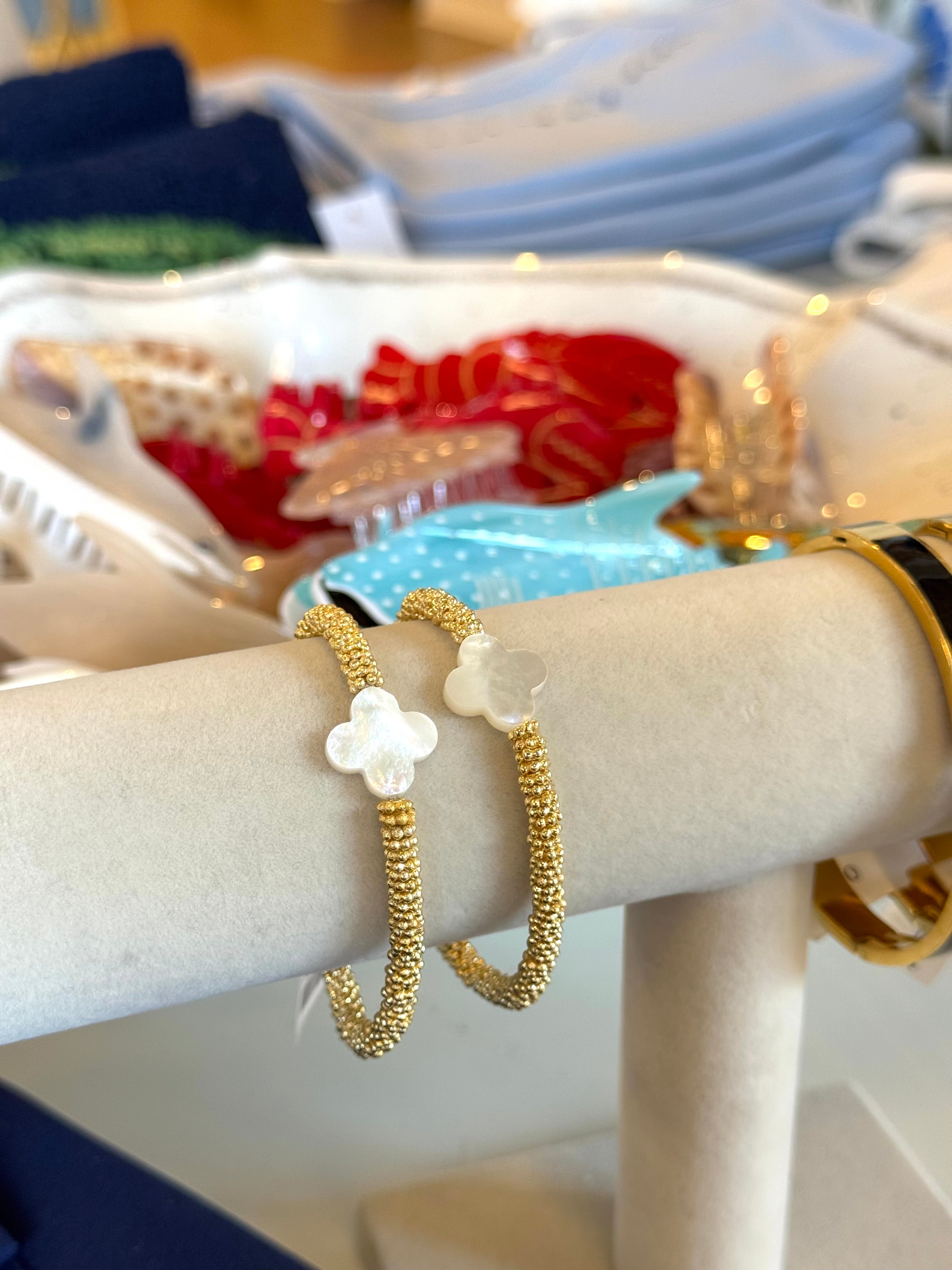 Clover On Snake Bracelet