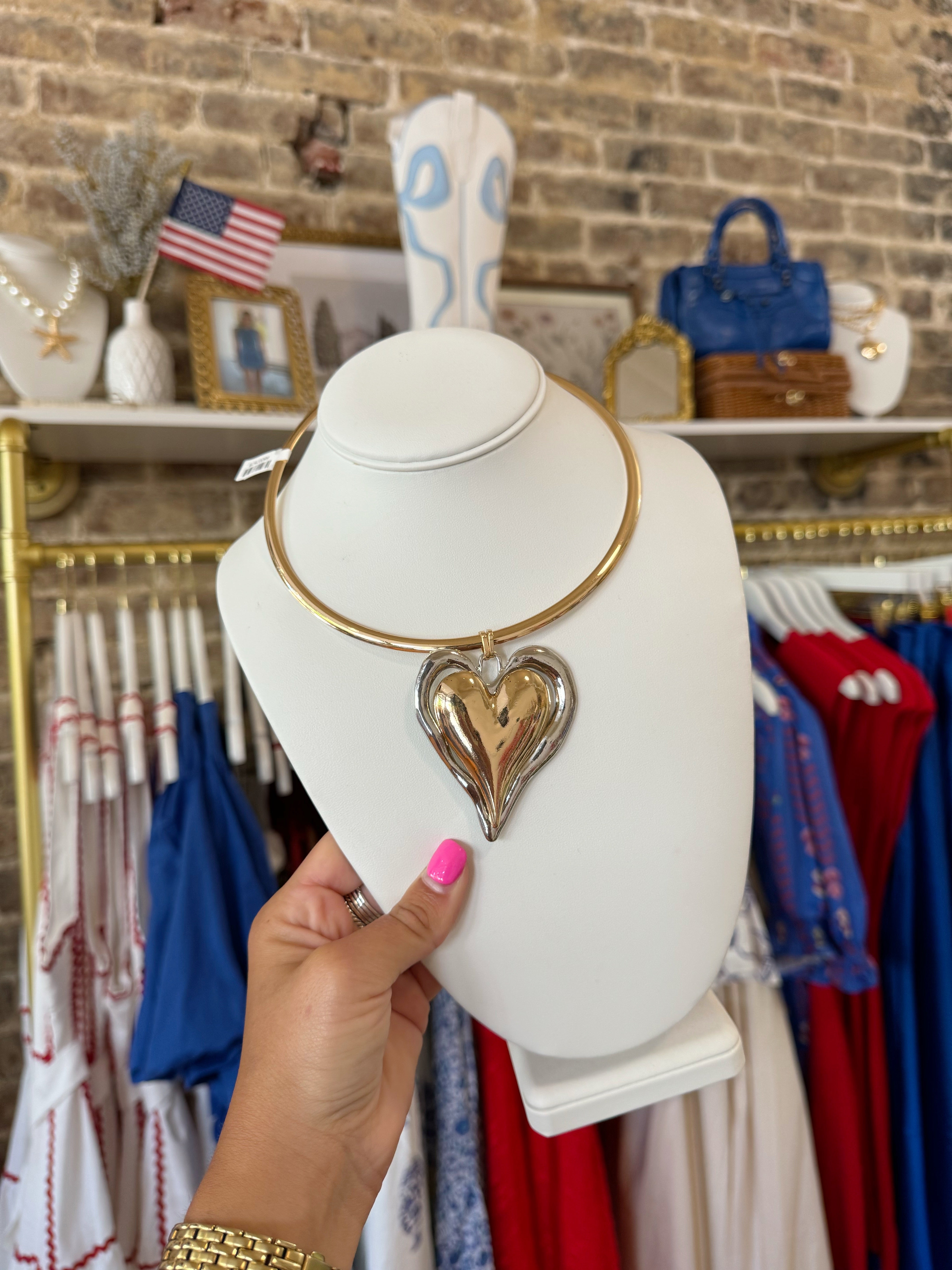 Oversized Two Toned Heart Choker Necklace