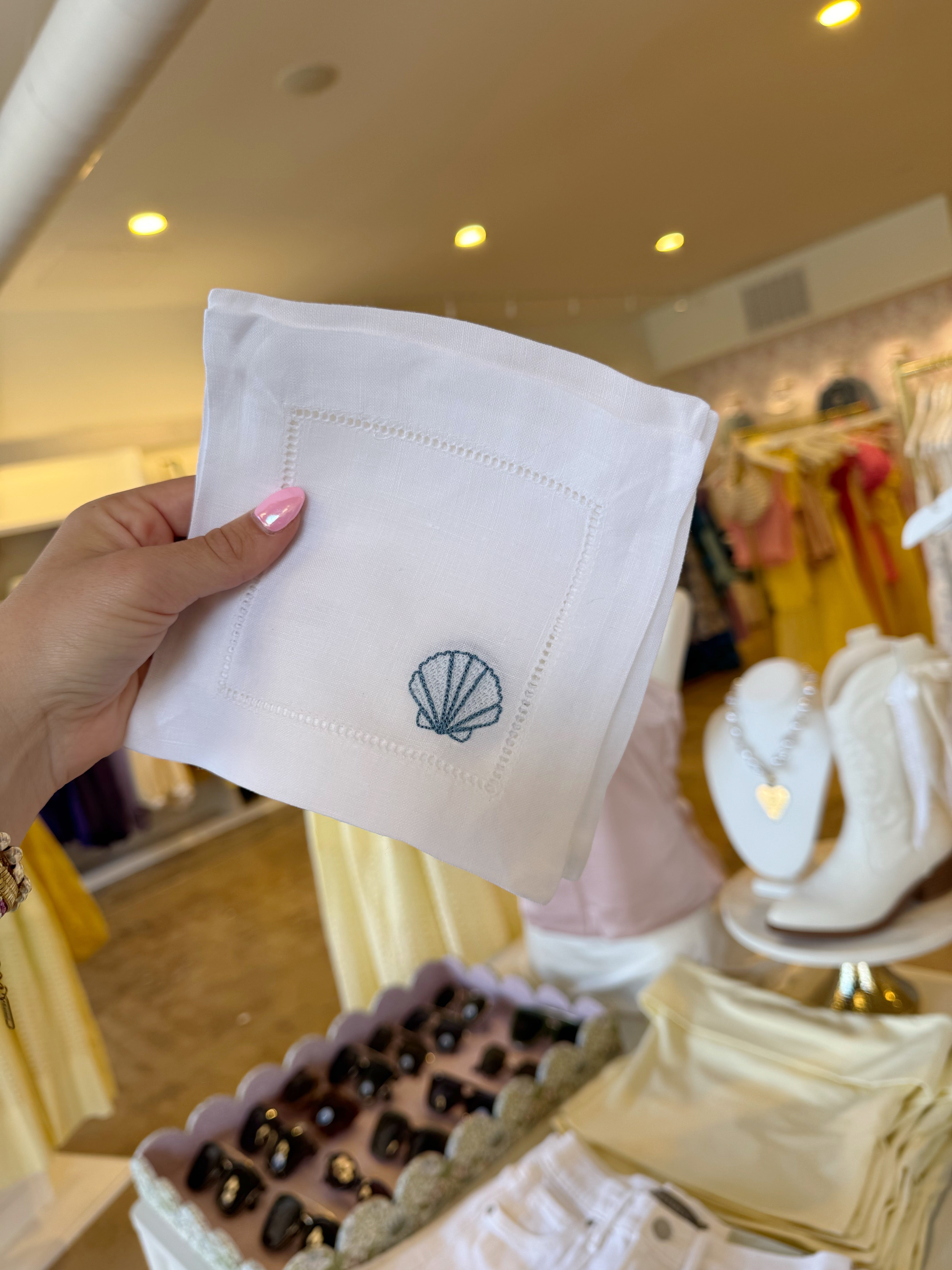 Embroidered Linen Cocktail Napkins SEASHELL - 4 pack