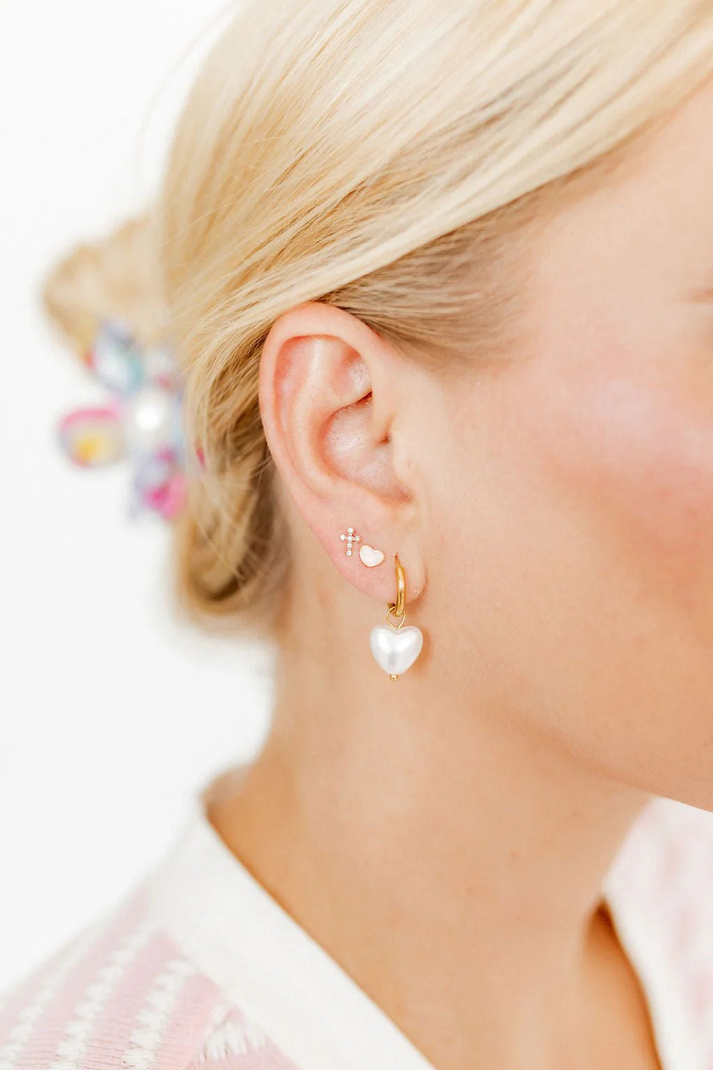 Willa Heart Huggie Earrings