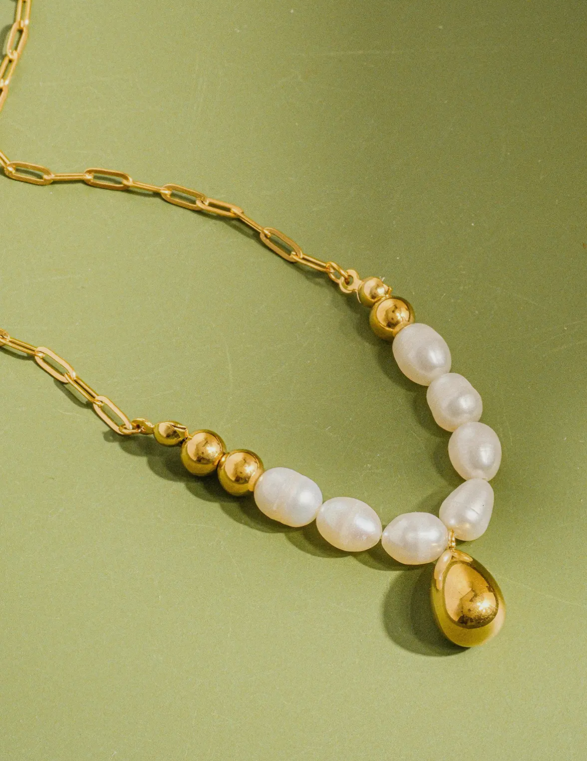 18K Gold Non-Tarnish Pearl Droplet Necklace