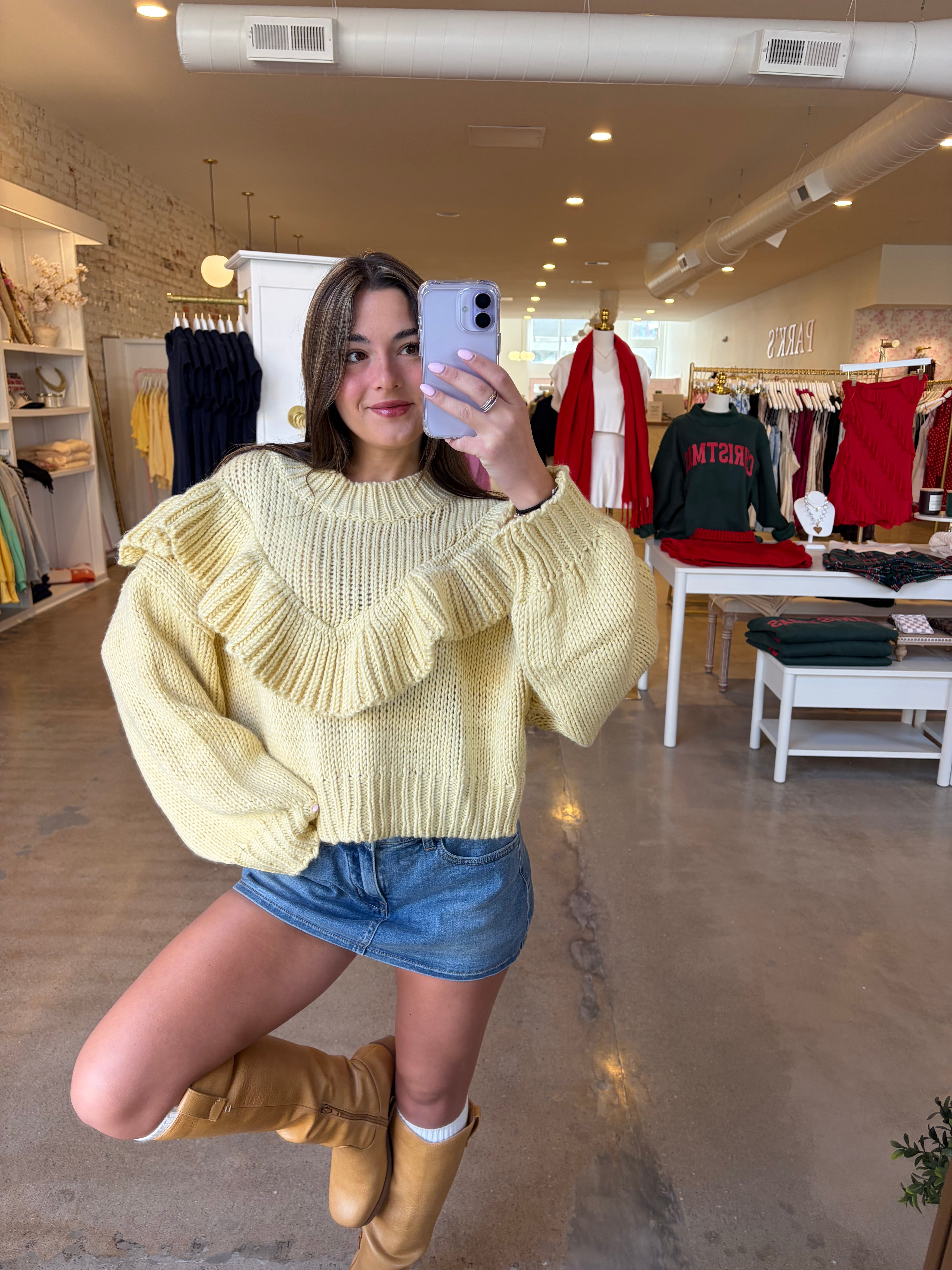 Postcard Love Sweater - Light Yellow