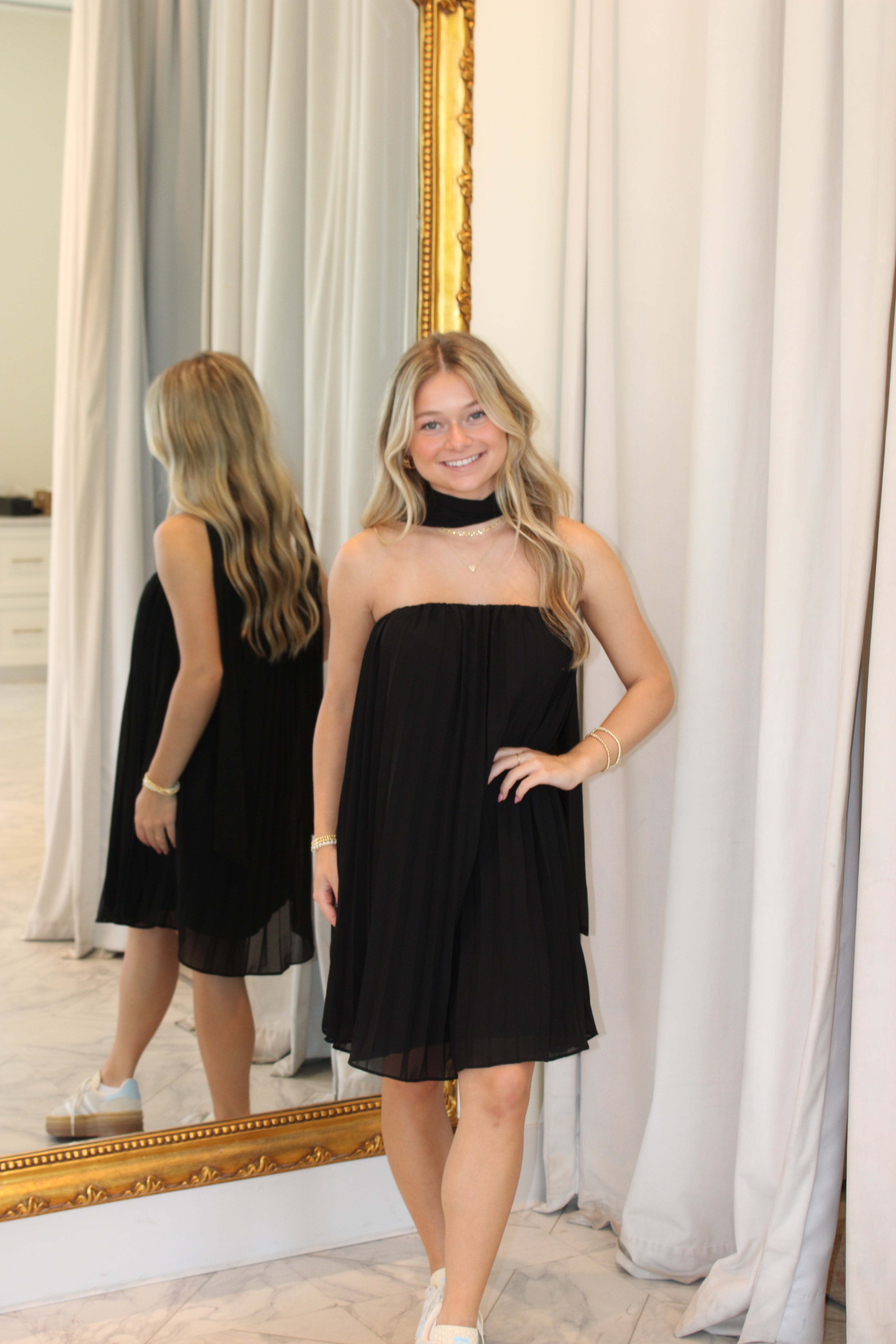 Pretty Little Thought Halter Neck Pleated Mini Dress - Black
