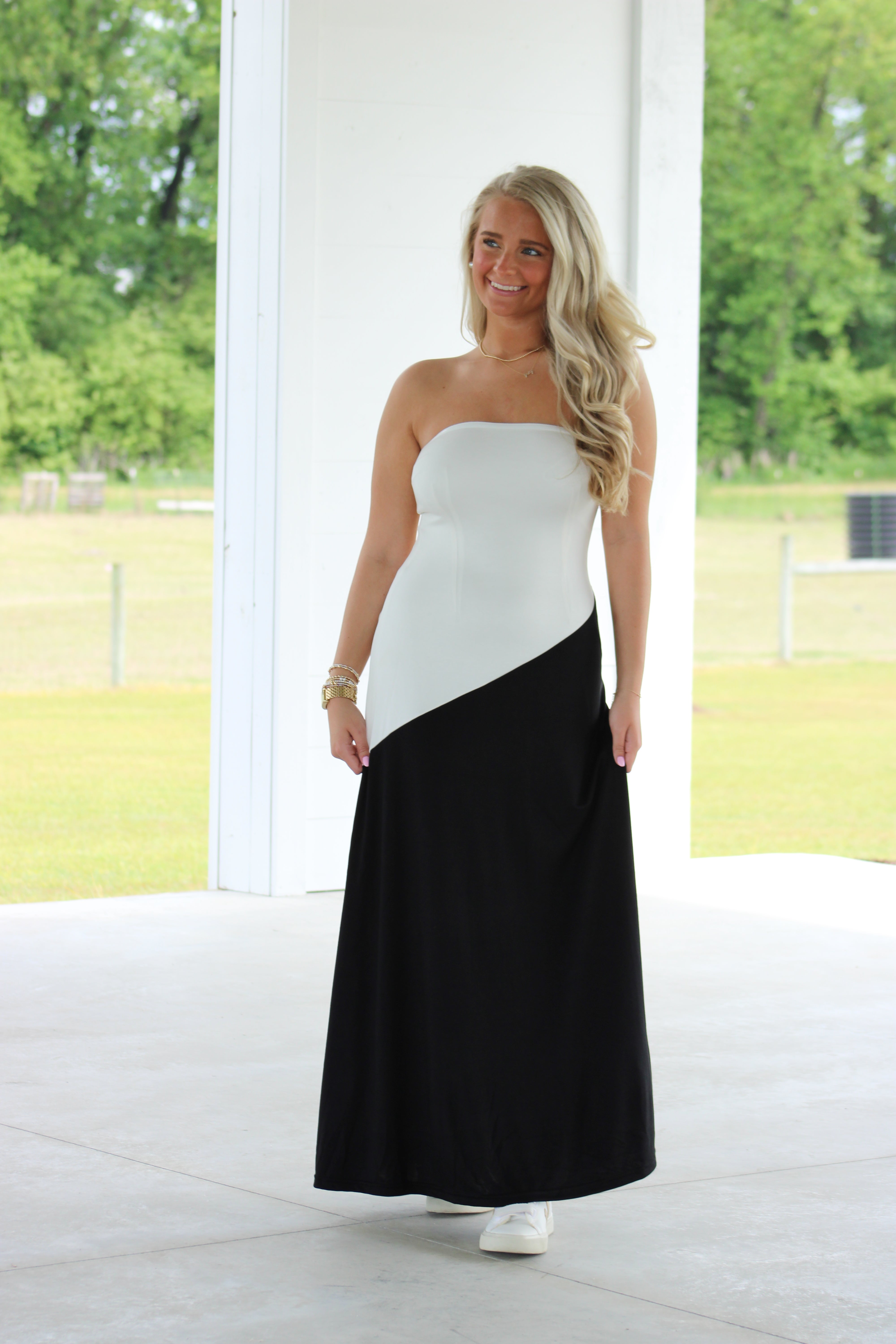 My Moment Tube Maxi Dress - White & Black