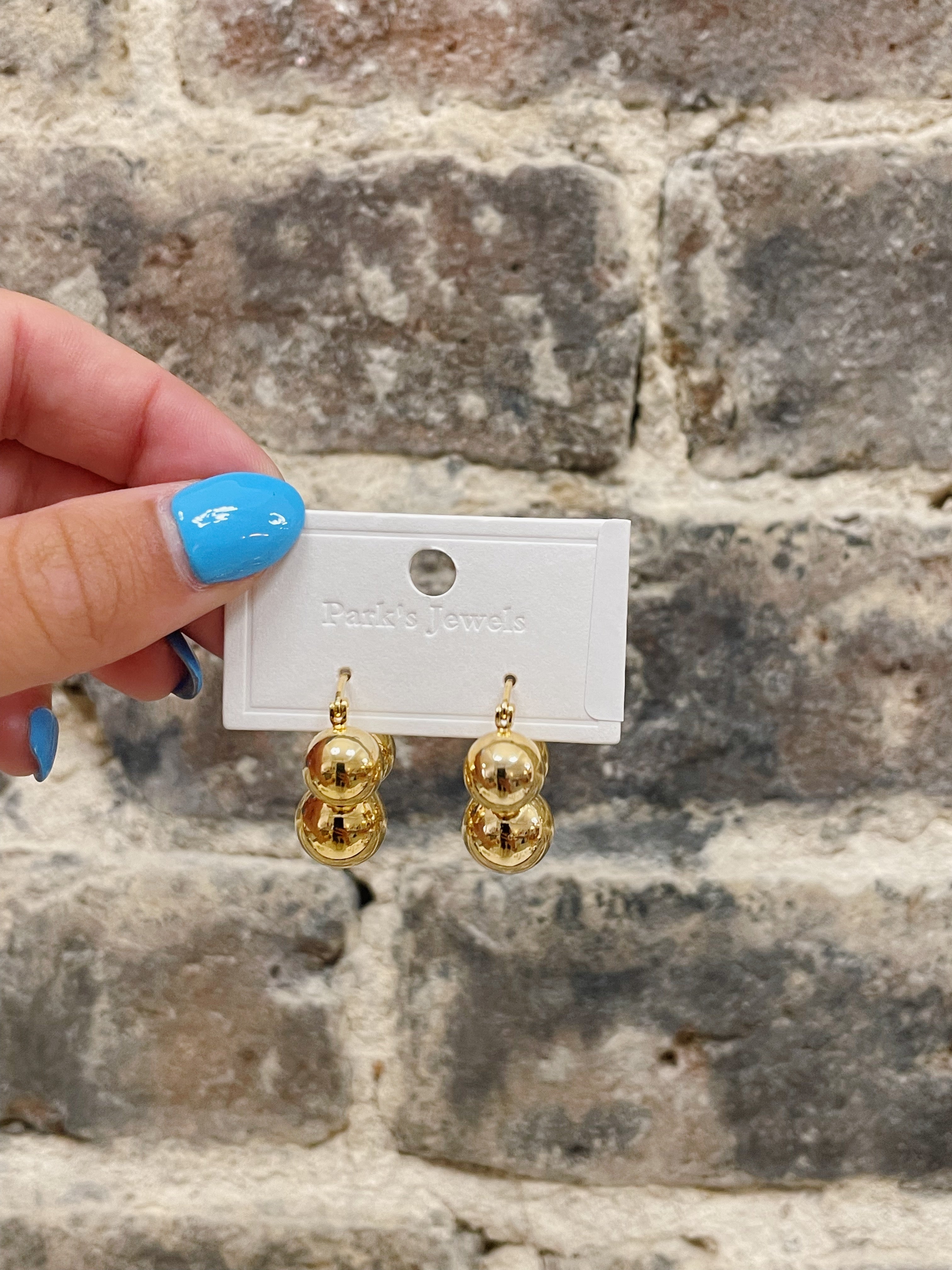 Maggie Earrings - Gold