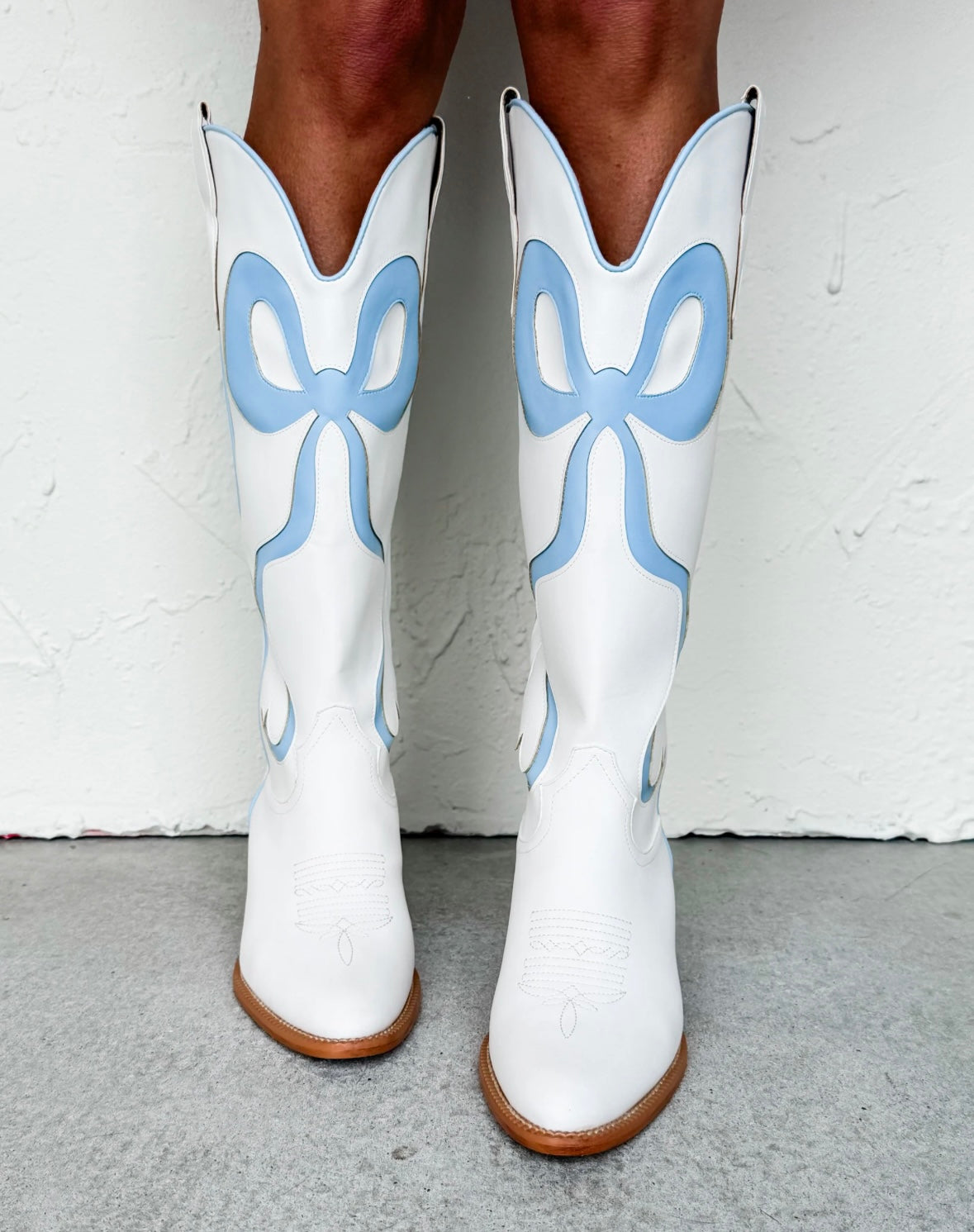 Ruby Bow Western Boots- White & Blue