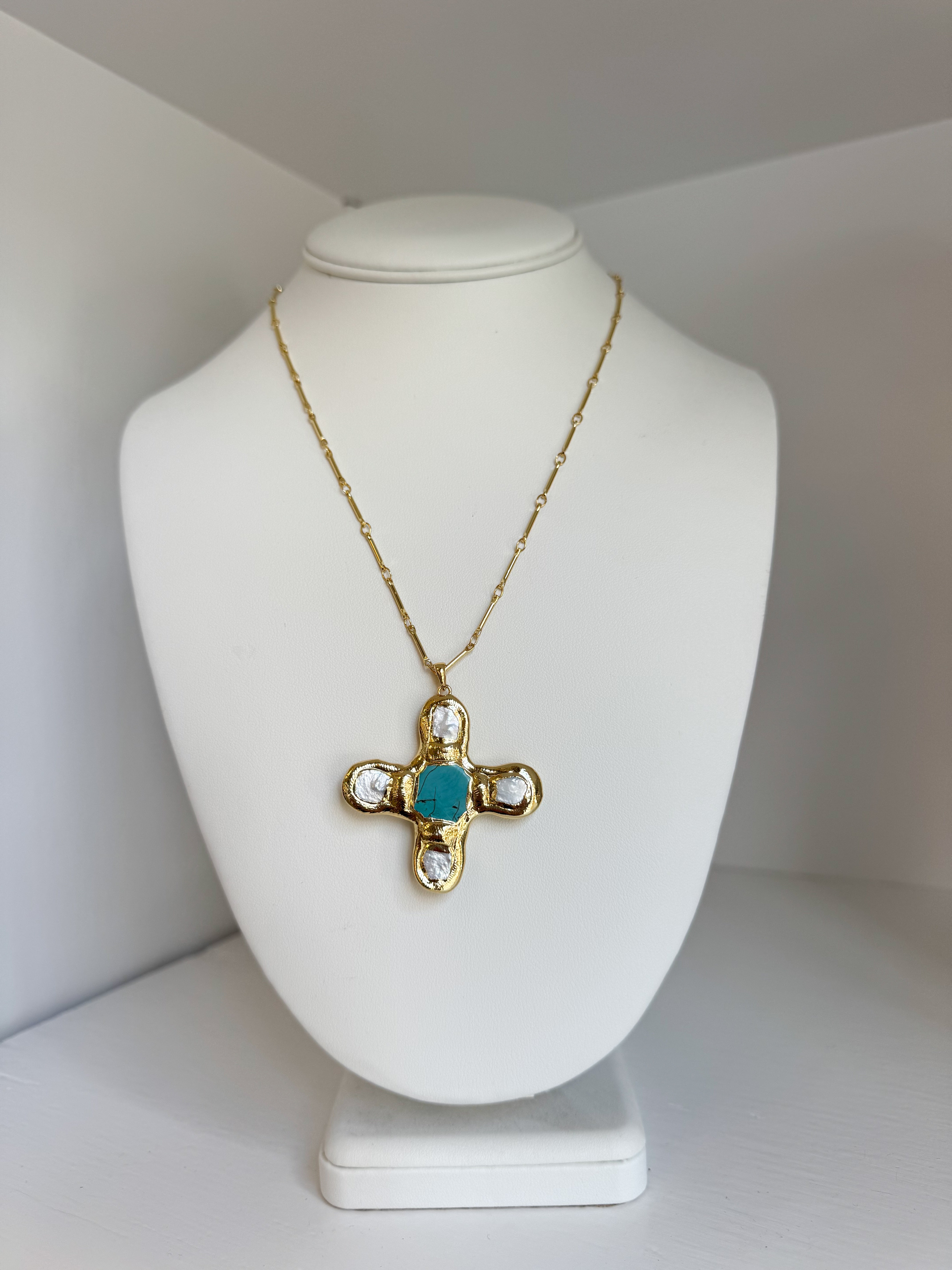 Ray Baroque Pearl Cross Pendant - Turquoise/Cream - Water Resistant