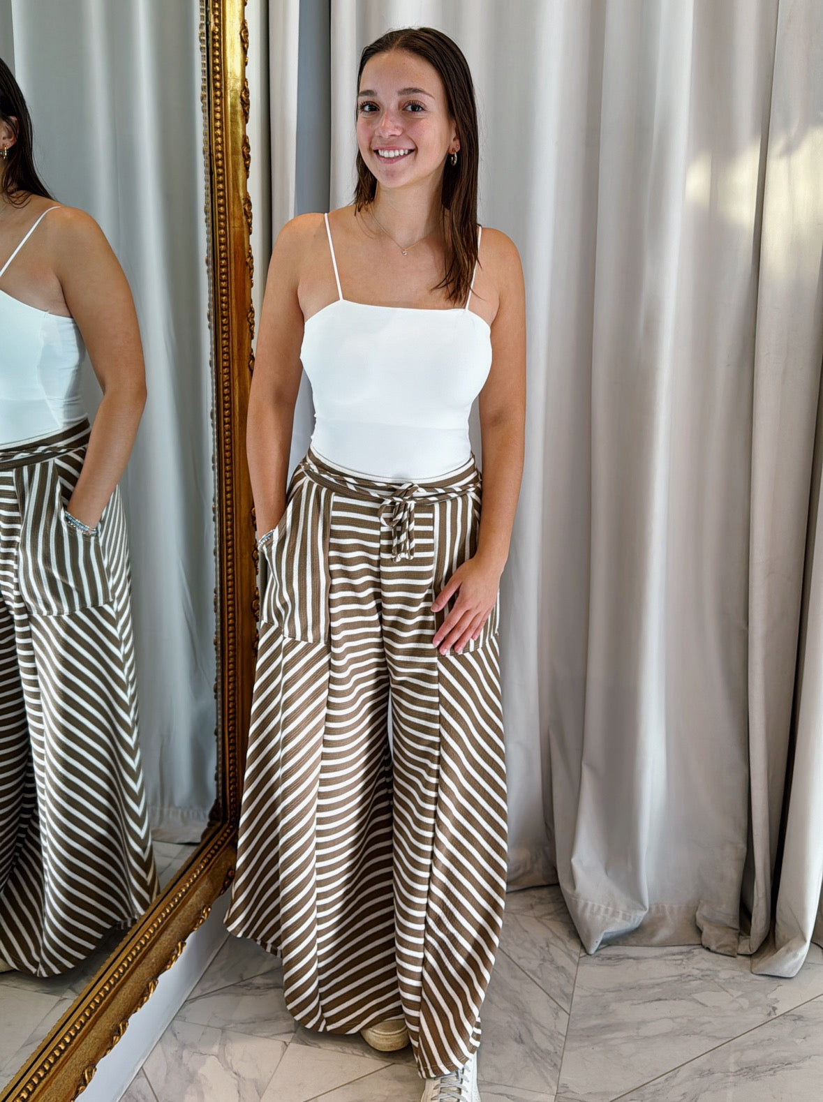 Morning News Wide Lounge Pants - Taupe