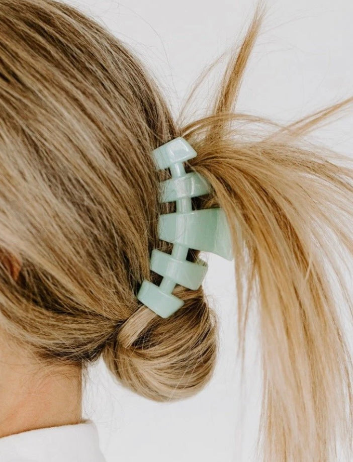 Classic Tortoise Large Hair Clip - Teleties