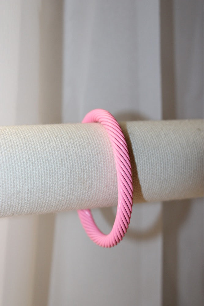 7mm Dome End Color Cable Bracelet - Pink